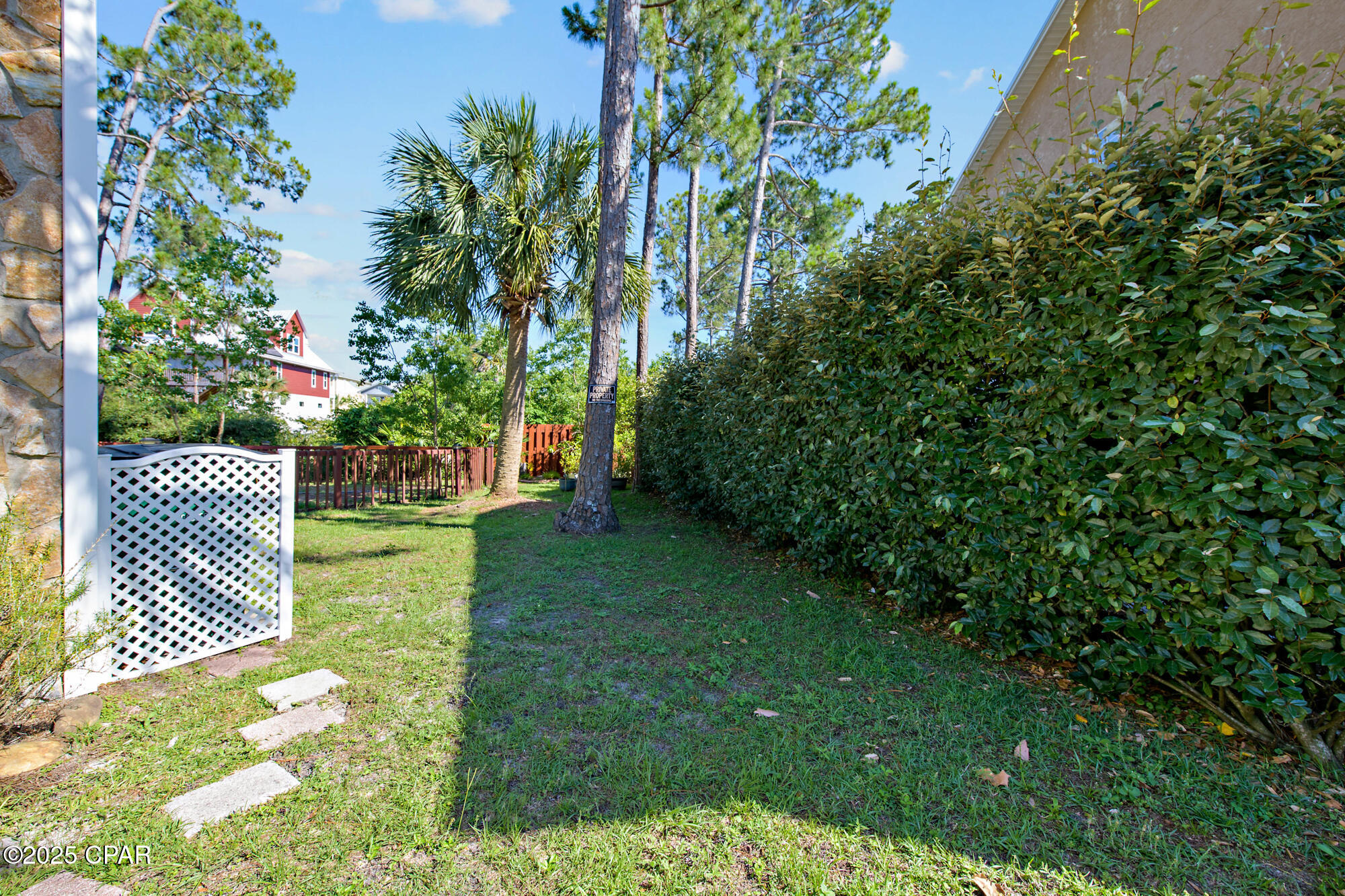 Hgnsb8ixbb6ildx8lmmccqf47l77n7klbt8igf1vrua