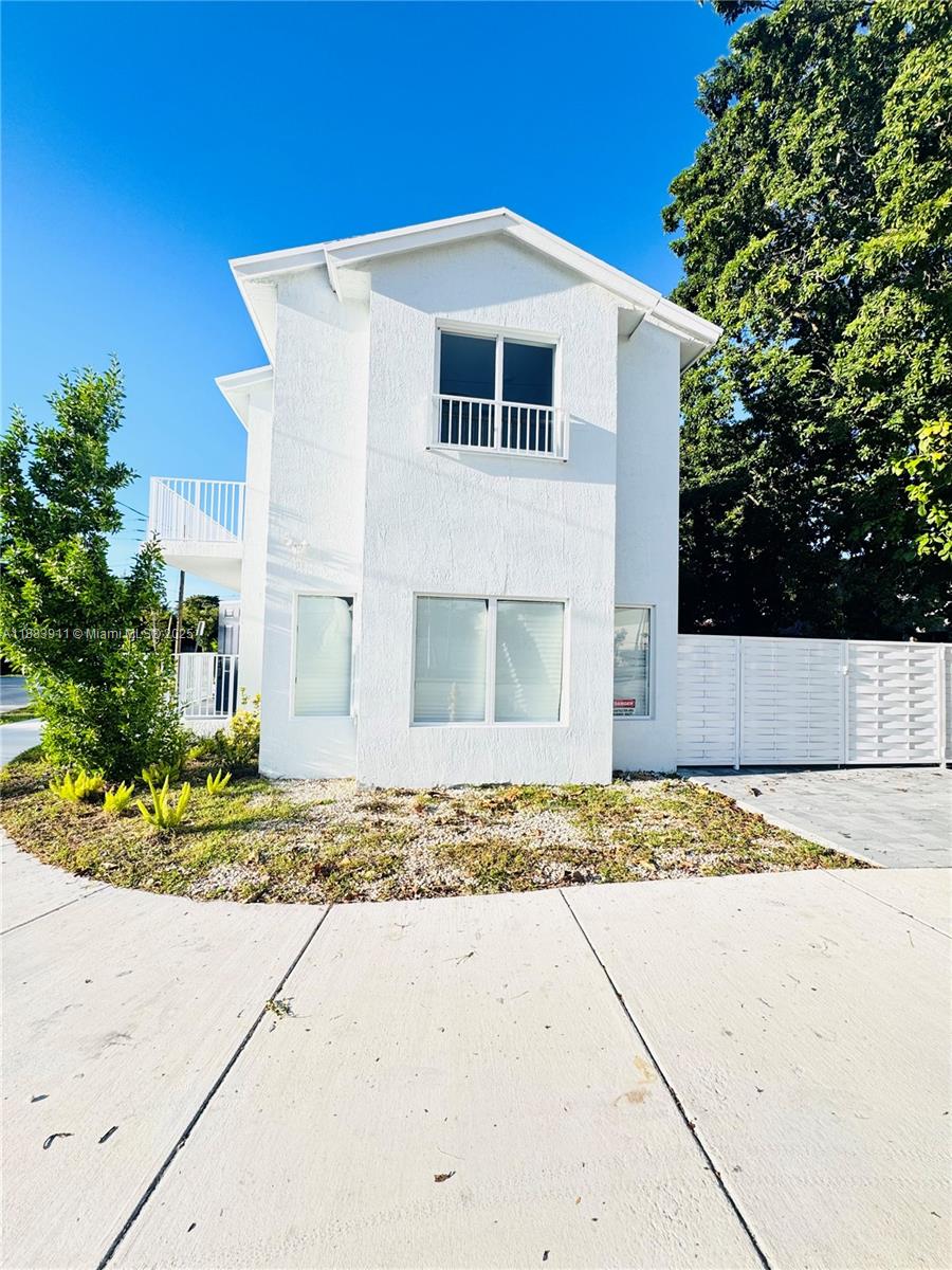 Property photo # 6