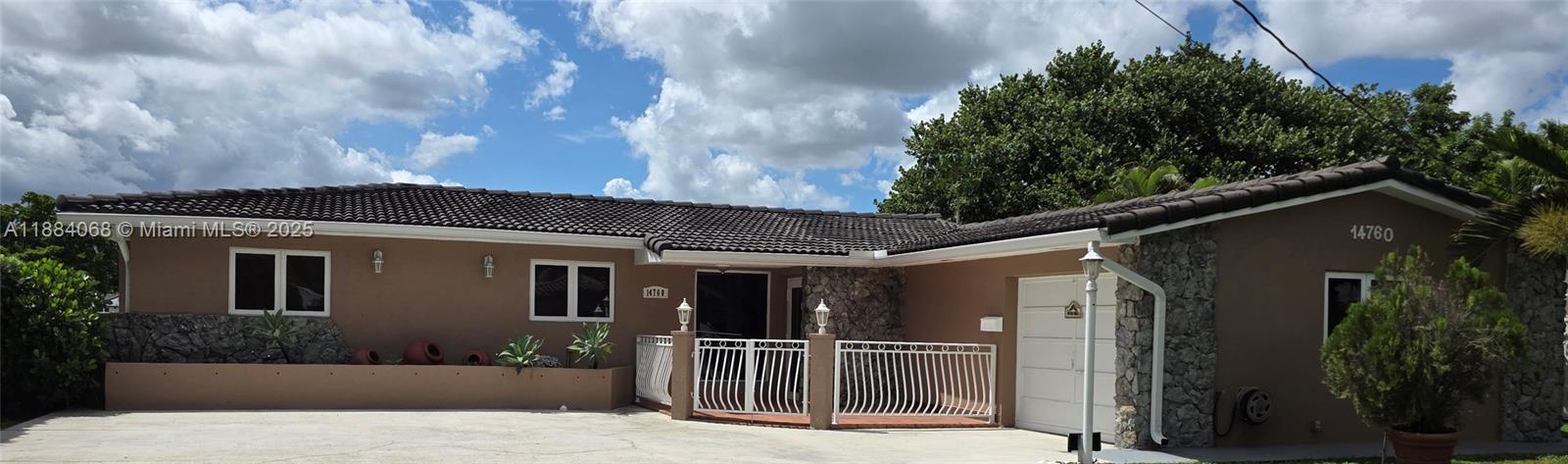 Property photo # 0