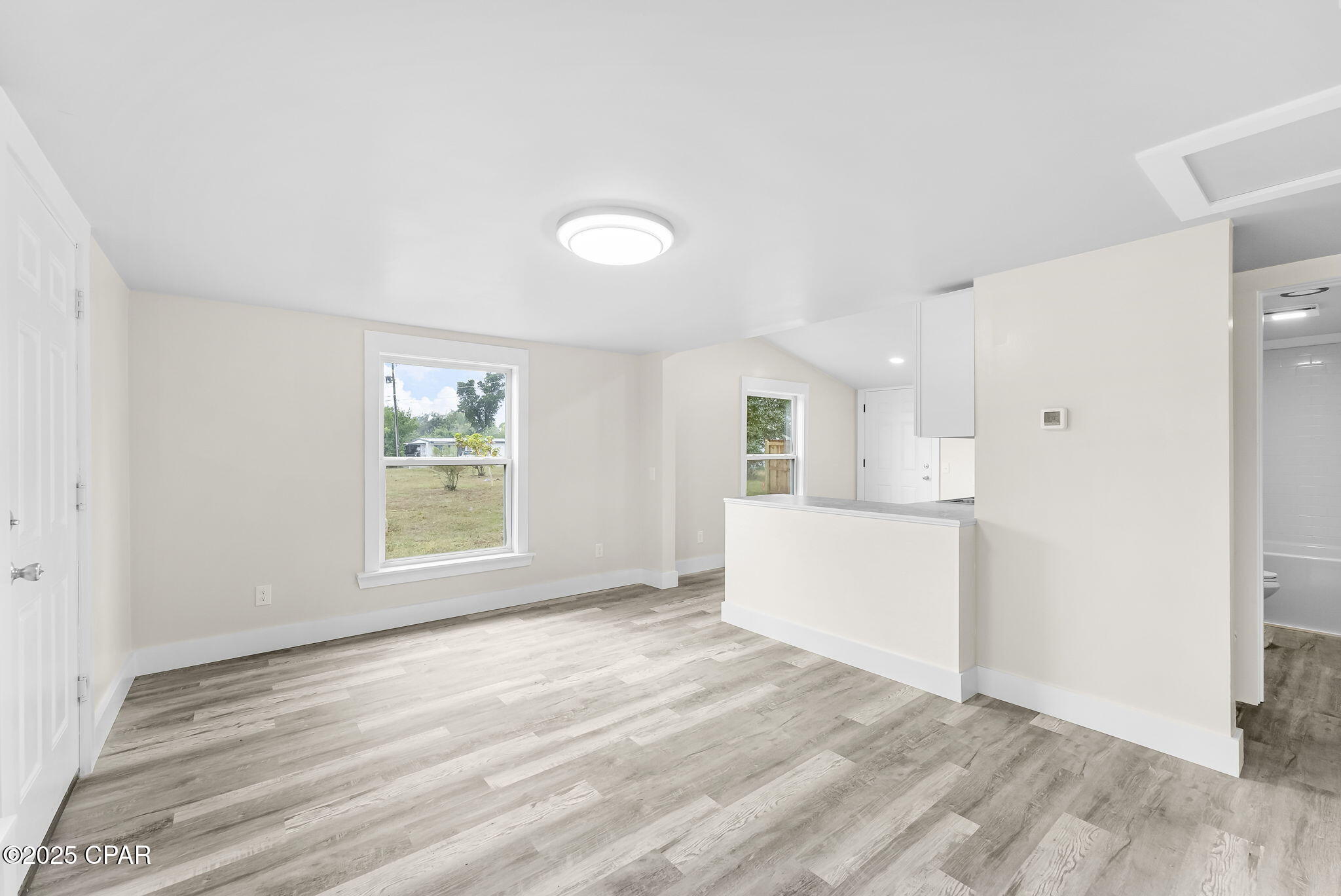 Image 13 For 3733 9th Street