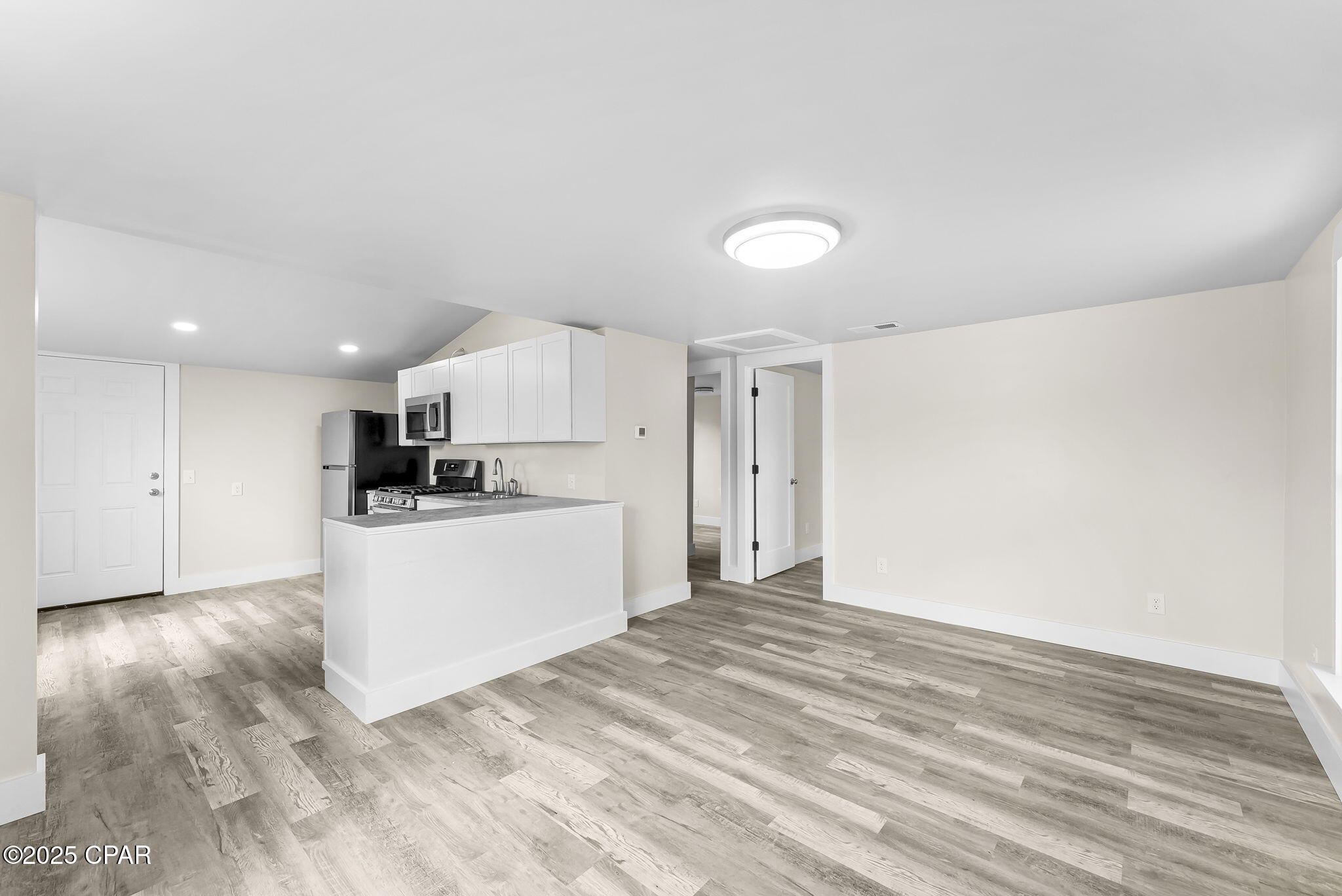 Image 14 For 3733 9th Street