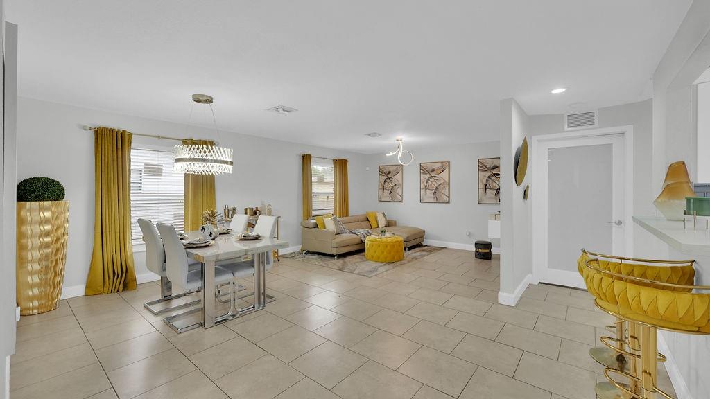 Photo 7 of home located at 713 NW 6th St, Hallandale Beach FL