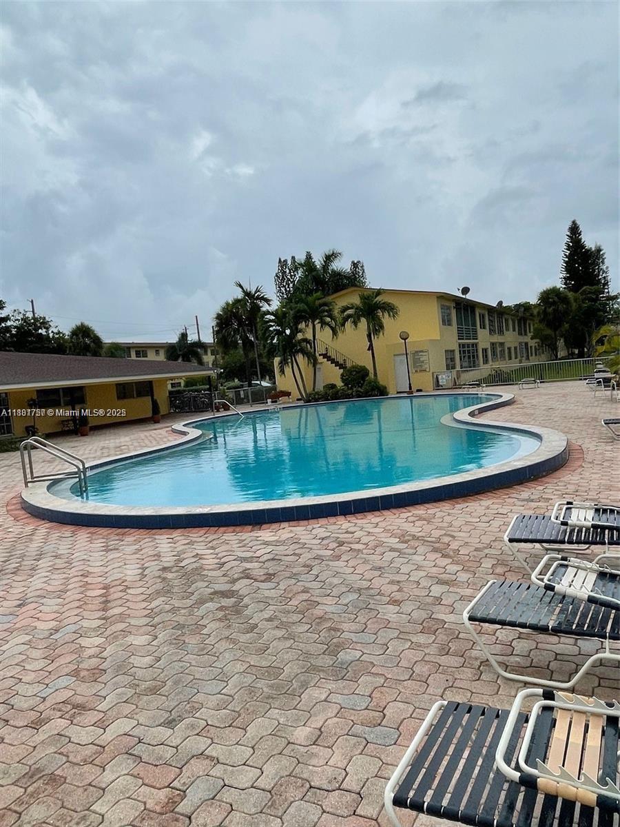 20201 29th Ct Unit D112, Aventura, Florida 33180