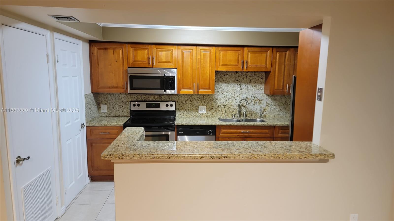 Property photo # 8