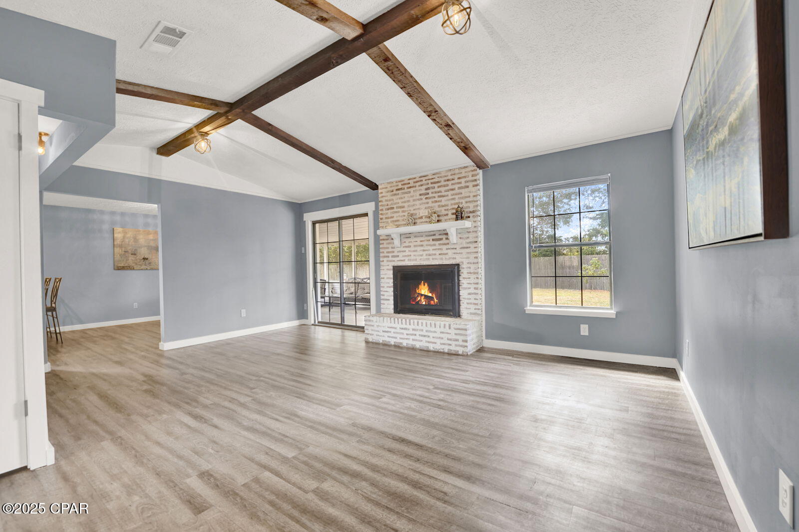 Jb0s Tsbj25aiguxfopsjr3xqhsmso17wzug Lizrws