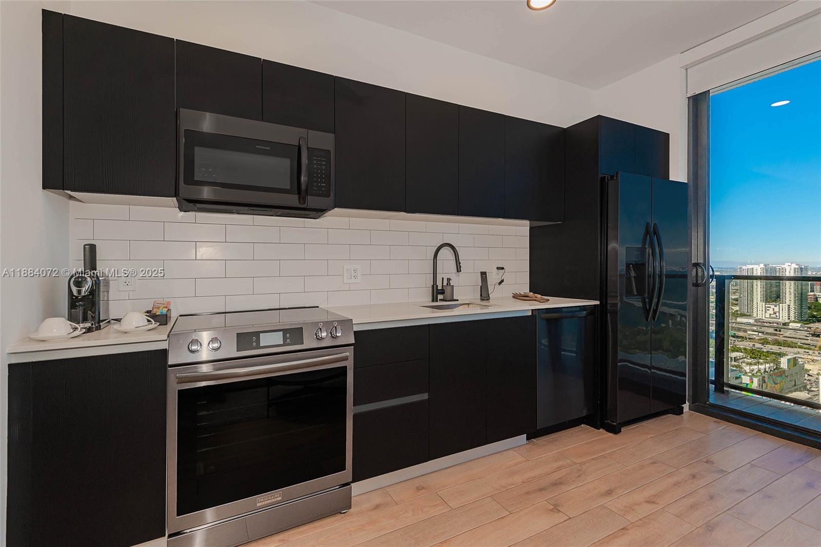 Property photo # 7