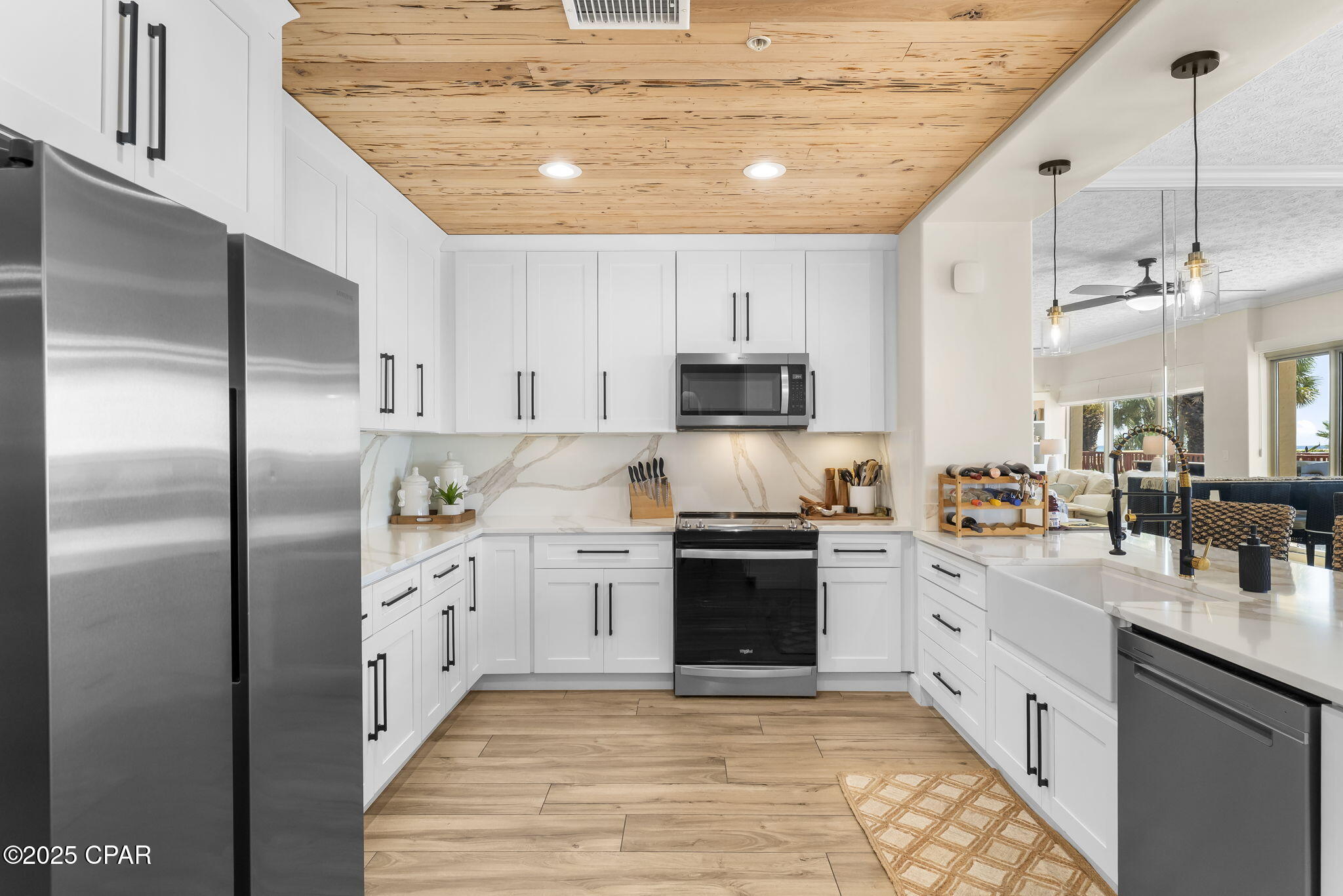 Image 8 For 7115 Thomas Drive 104