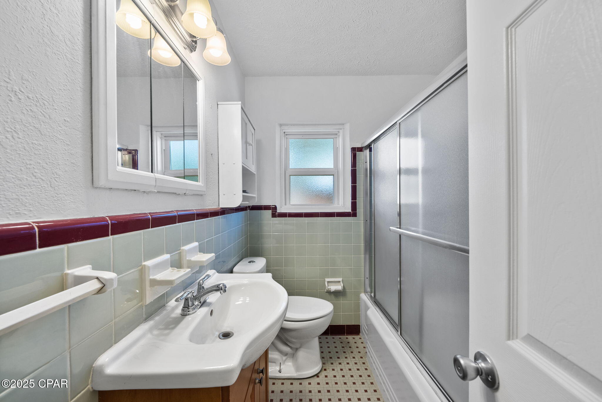 Image 18 For 2400 16th Street