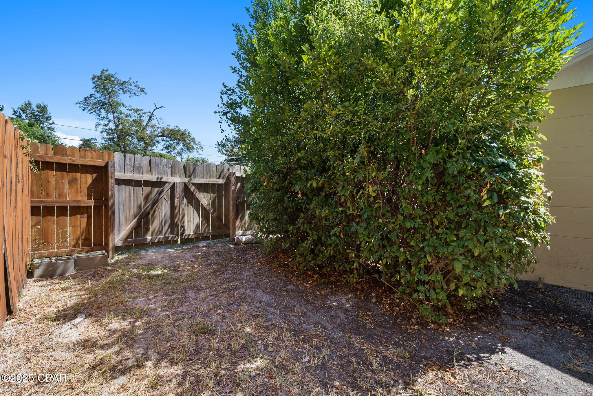 Dg3rs6eymmcunhexzsqtqeoze3rf4vboyhdjkil_b2e