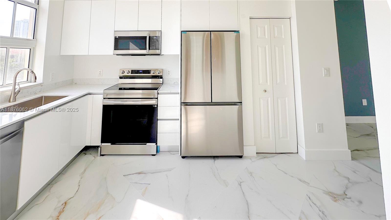 3001 185th St Unit 317, Aventura, Florida 33180