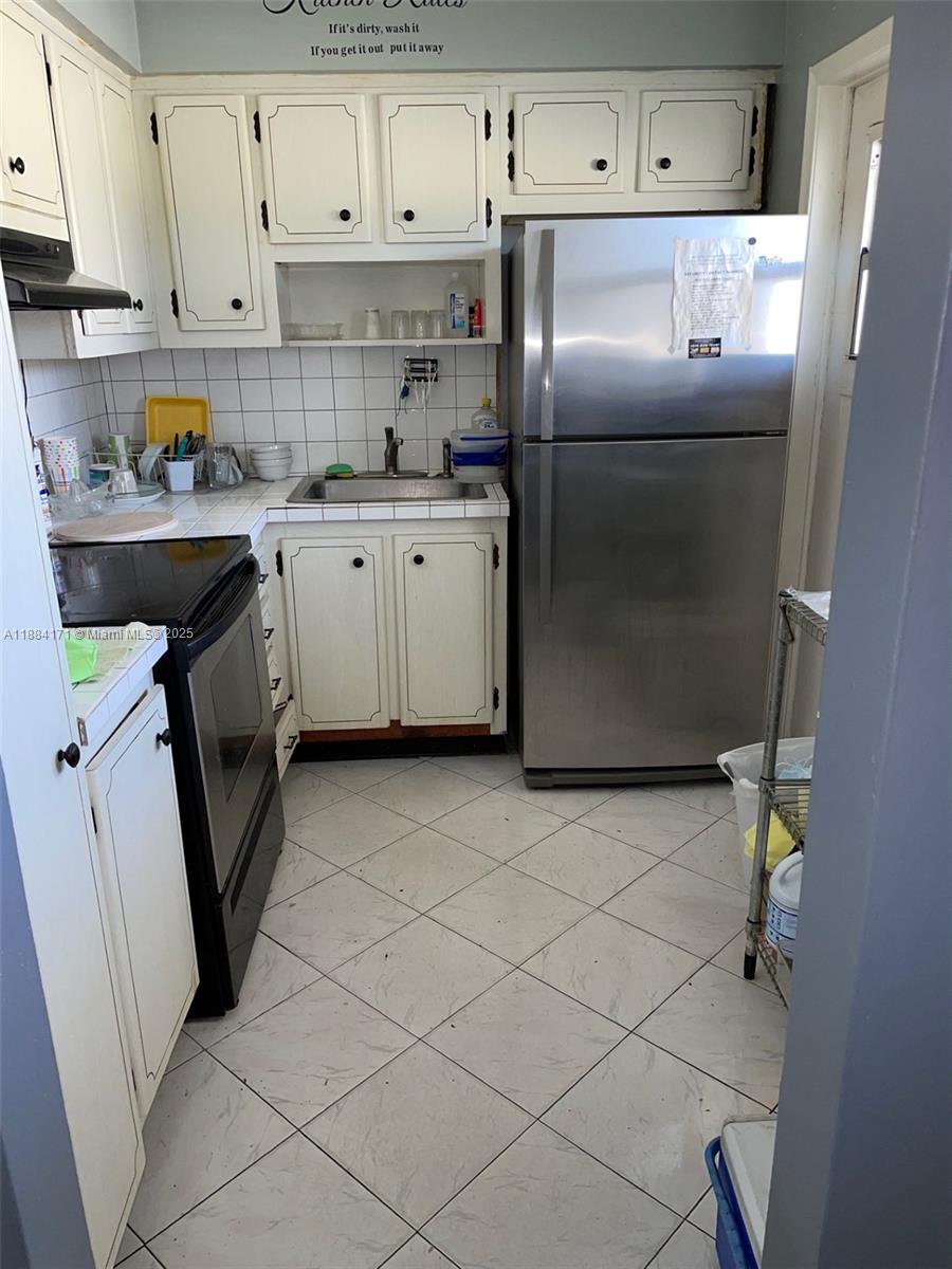 Property photo # 4