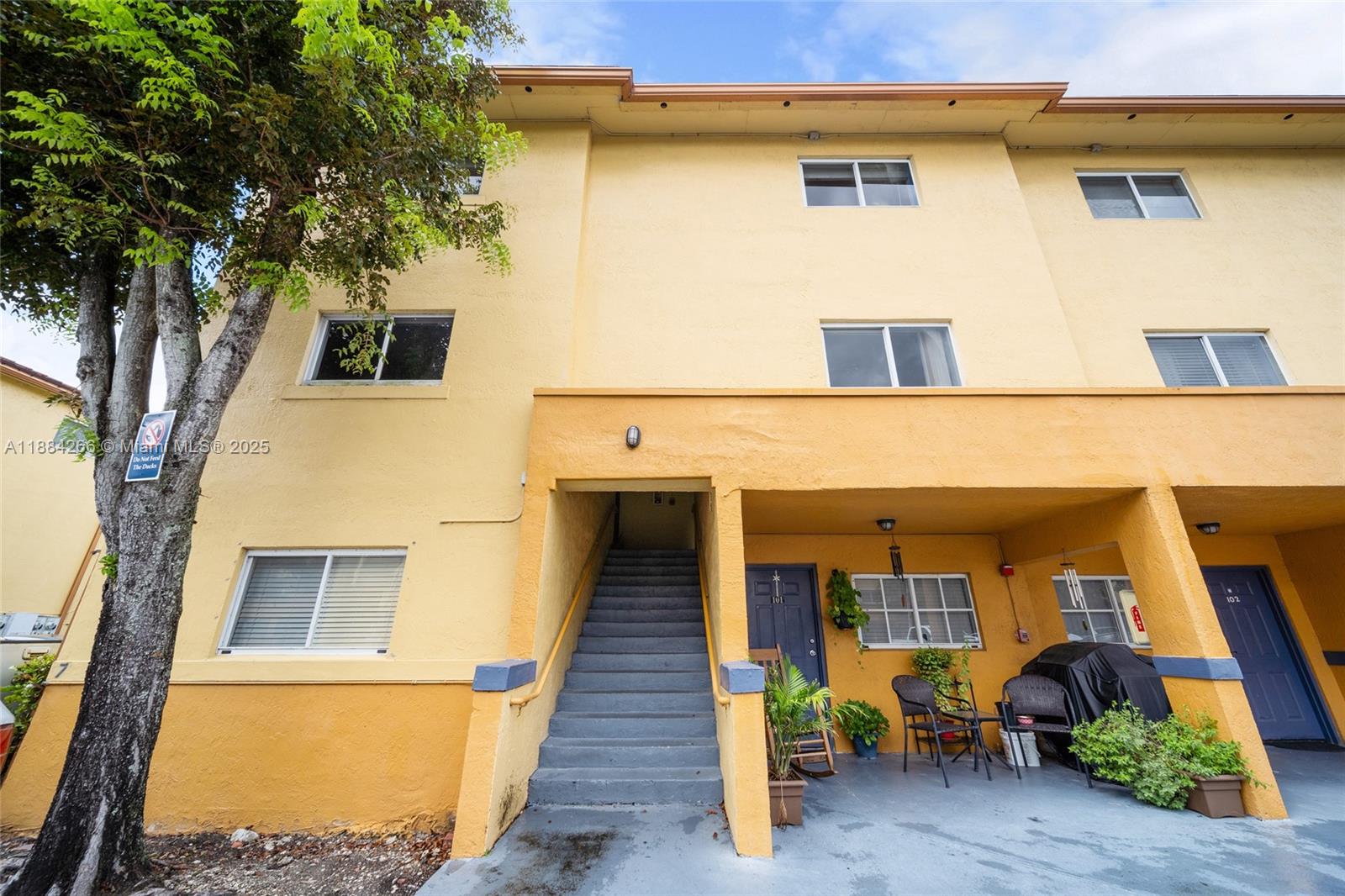 Property photo # 4