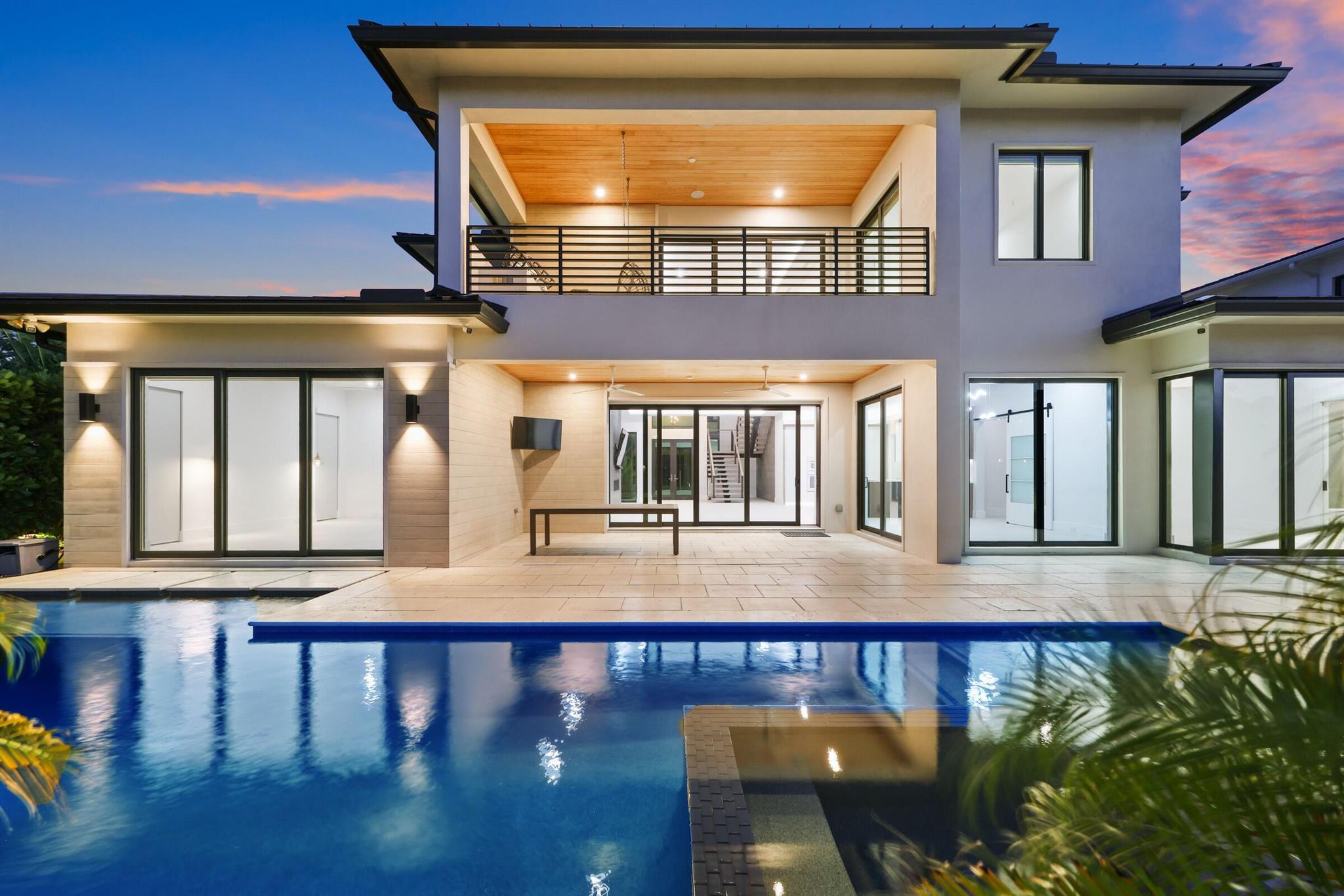 Photo 105 of home located at 933 Allamanda Drive, Delray Beach FL