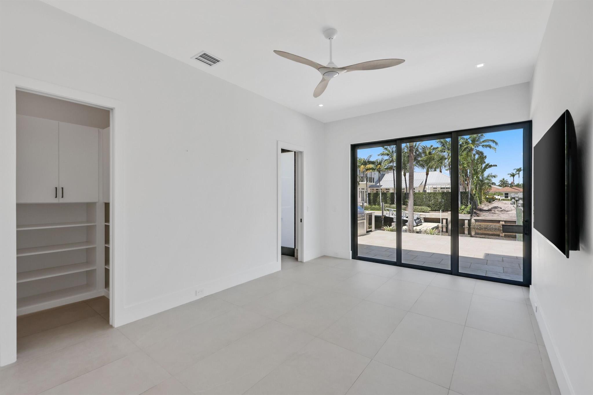 Photo 21 of home located at 933 Allamanda Drive, Delray Beach FL