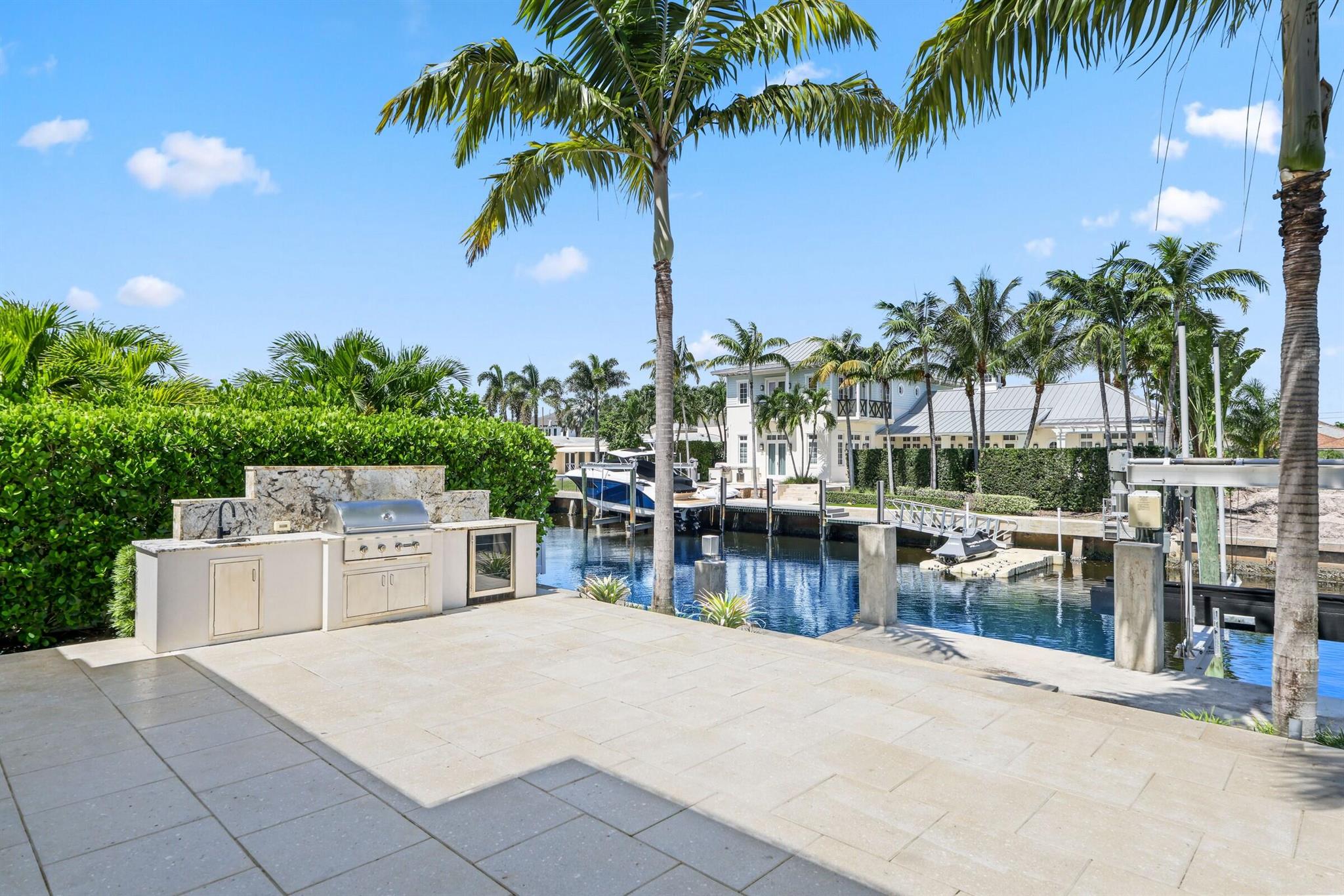 Photo 65 of home located at 933 Allamanda Drive, Delray Beach FL