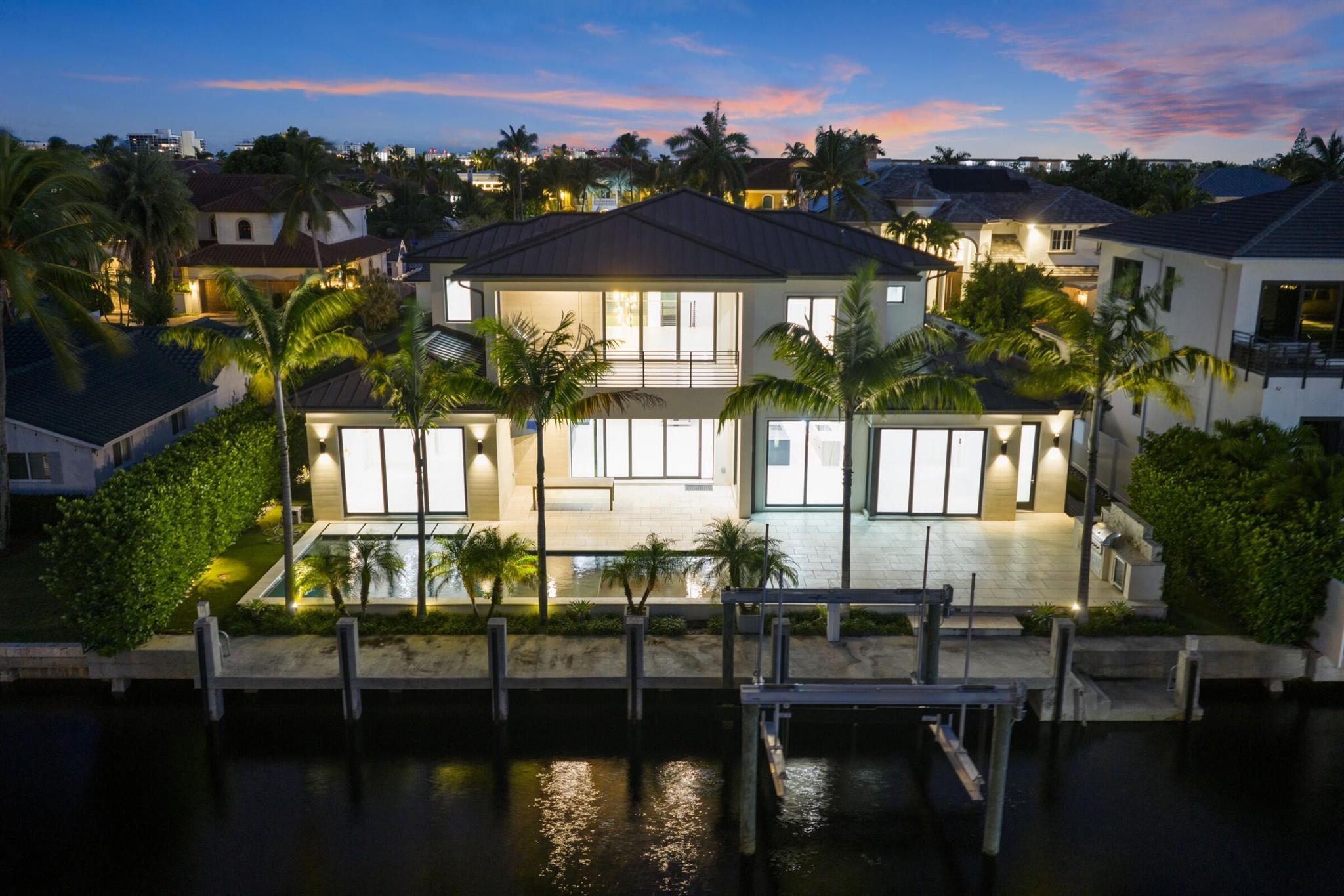 Photo 89 of home located at 933 Allamanda Drive, Delray Beach FL