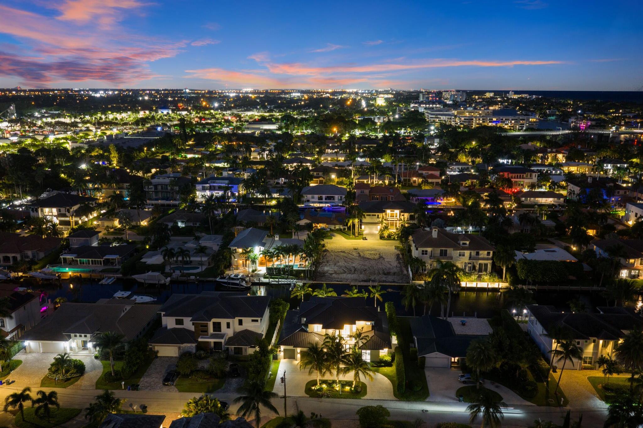 Photo 91 of home located at 933 Allamanda Drive, Delray Beach FL