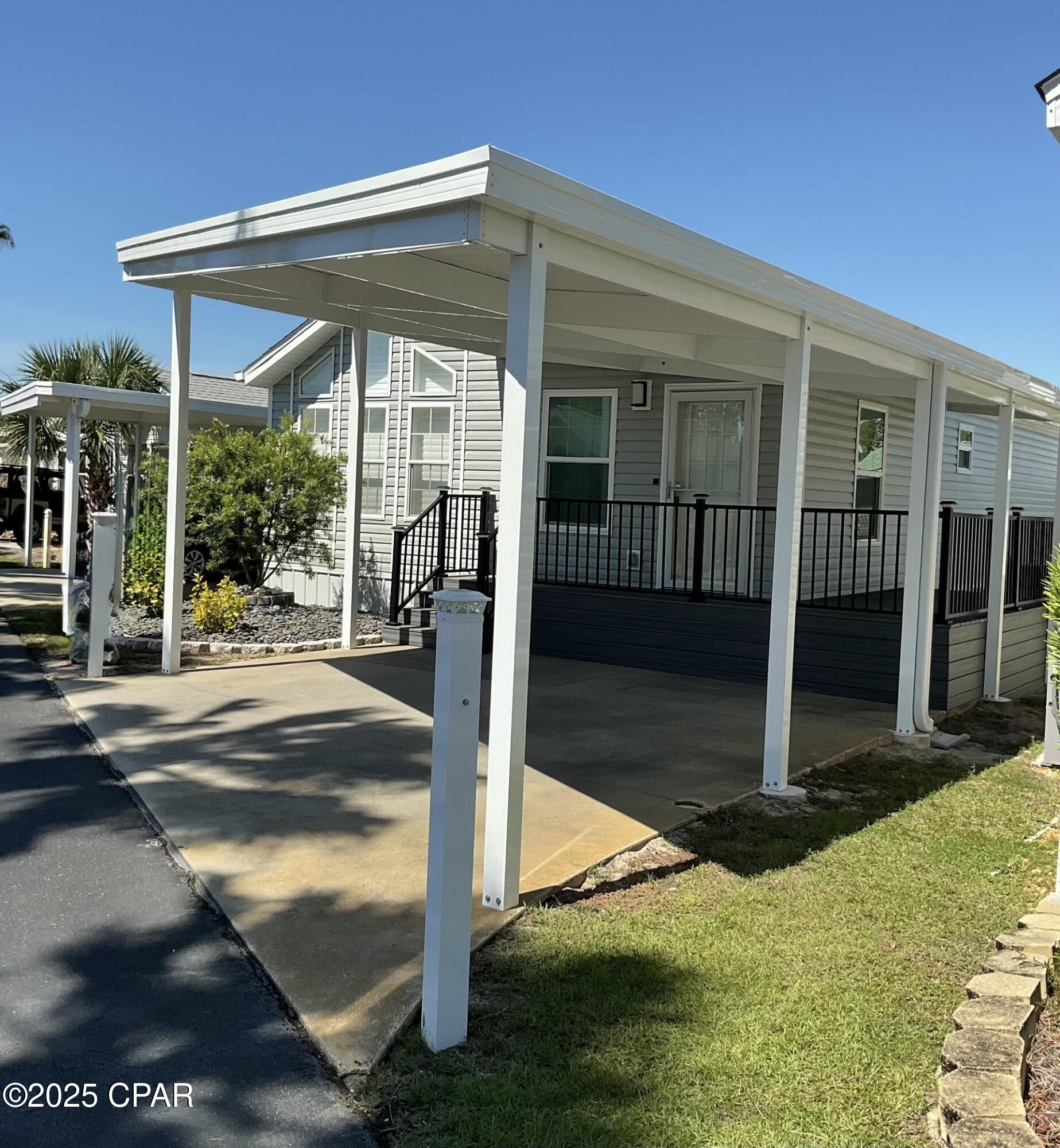 Image 1 For 1219 Thomas Drive 8