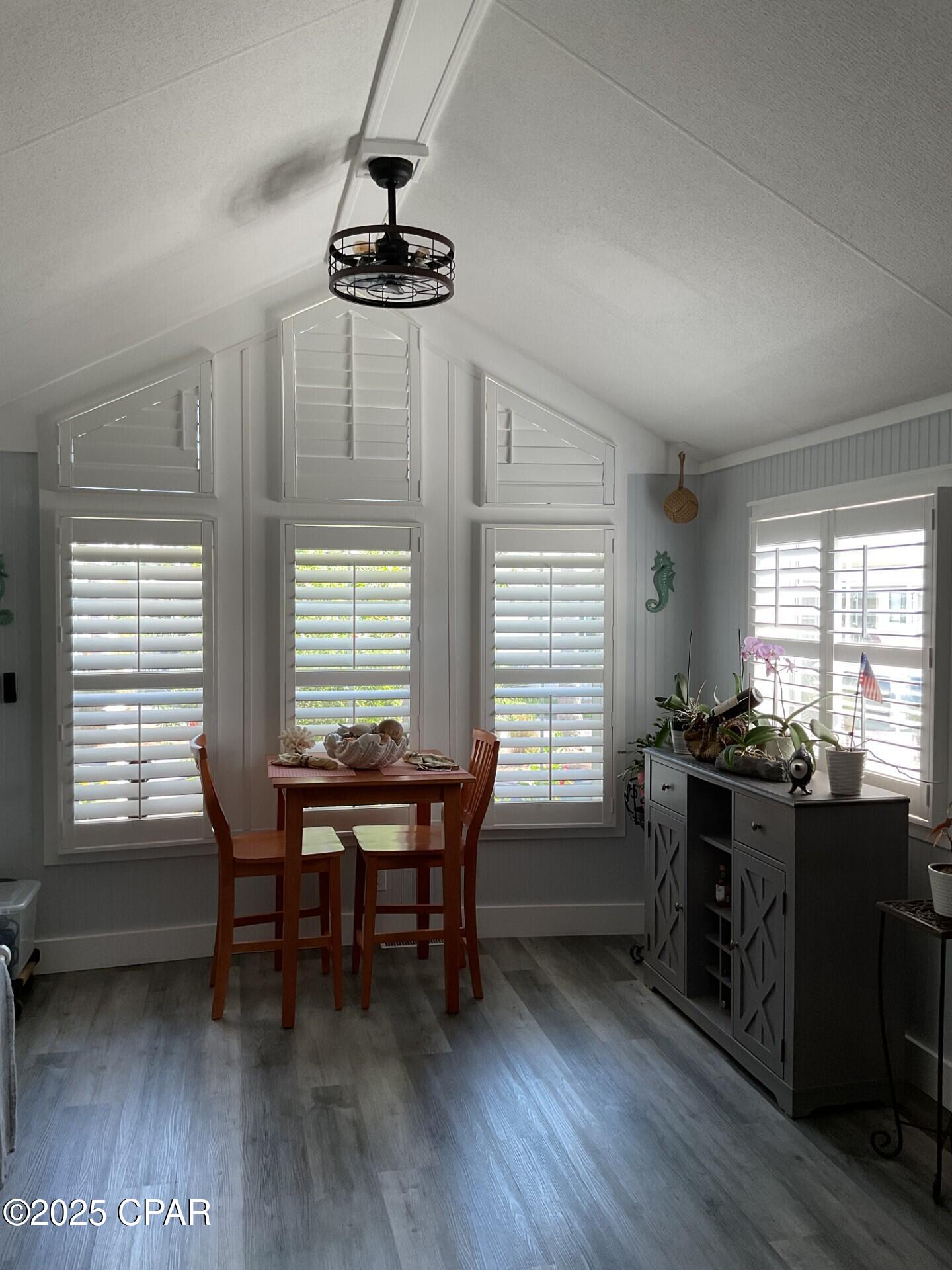 Fovhylrivfw71zx1whlxyyuvuaa7ywypoxqbsij7cbo