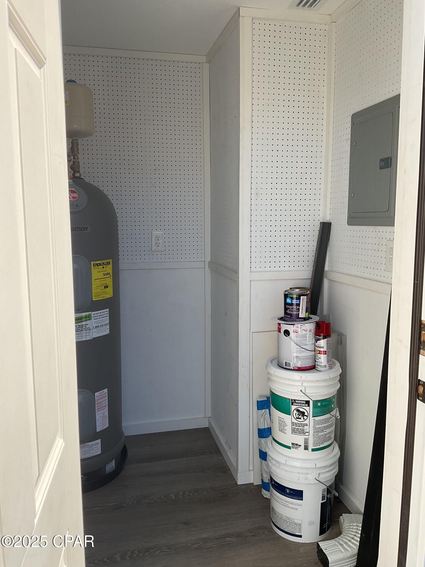 3zwxrsjxwbpmauvmjj39tgkthj3e_a8tayjl_ulgz_c