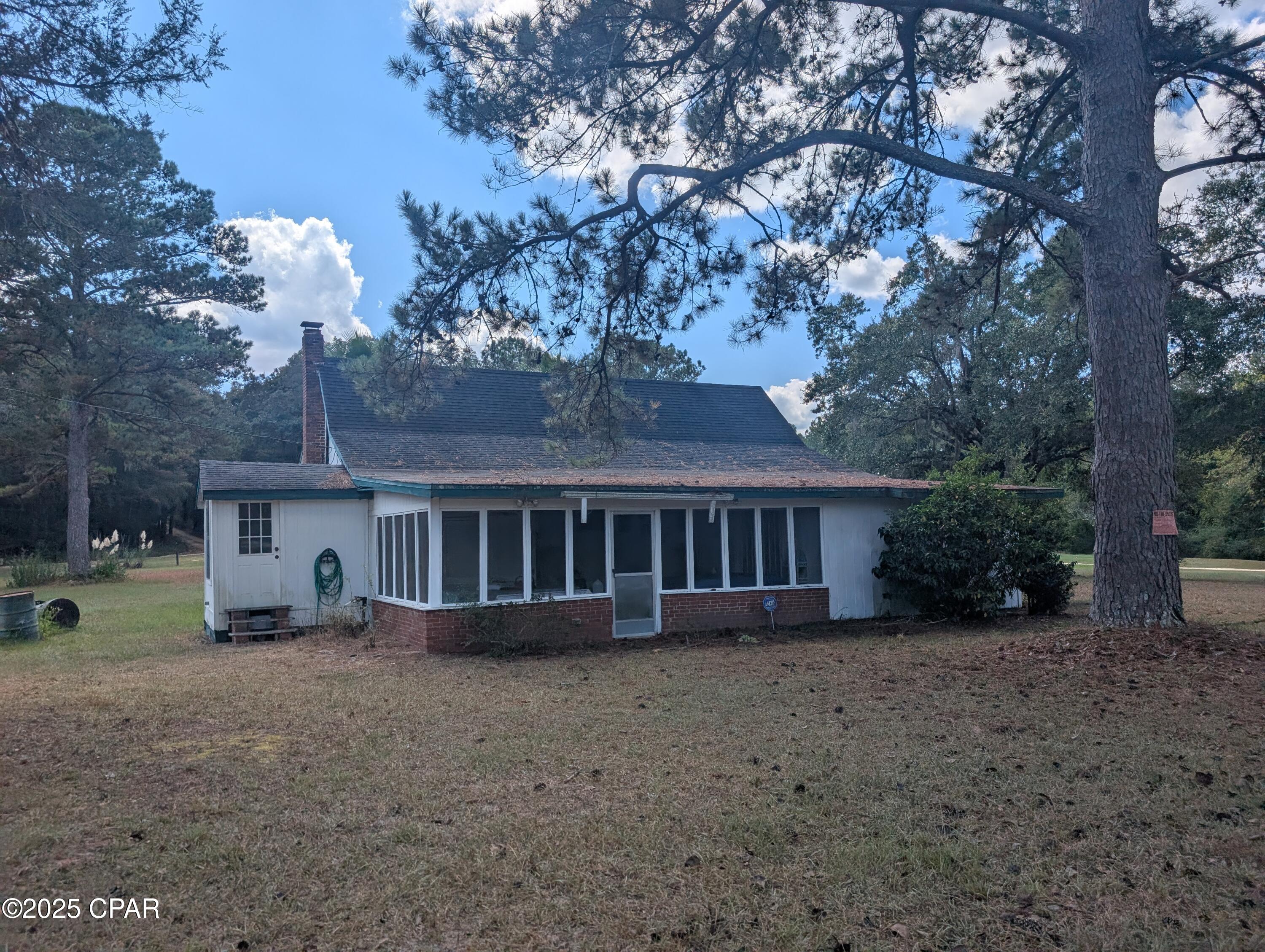 Image 2 For 1900 Olive Lane