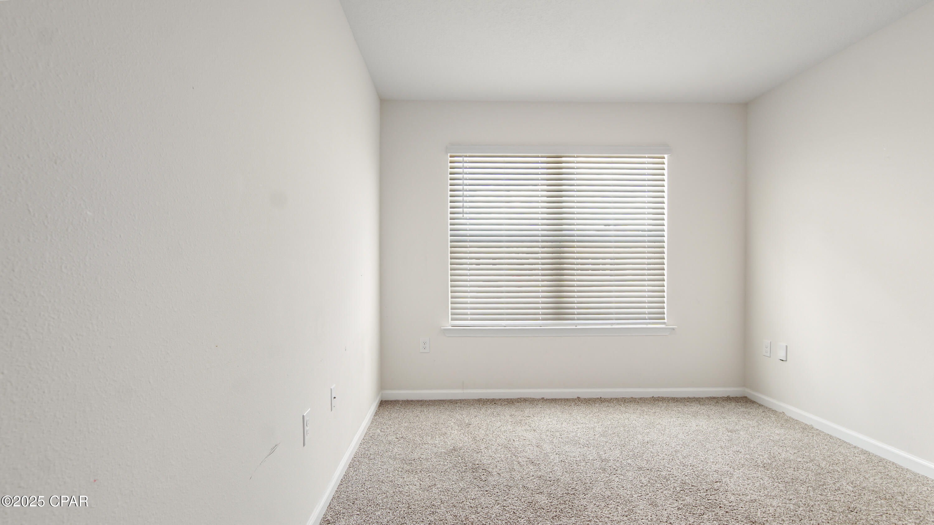 Image 12 For 7208 Madison Square Drive