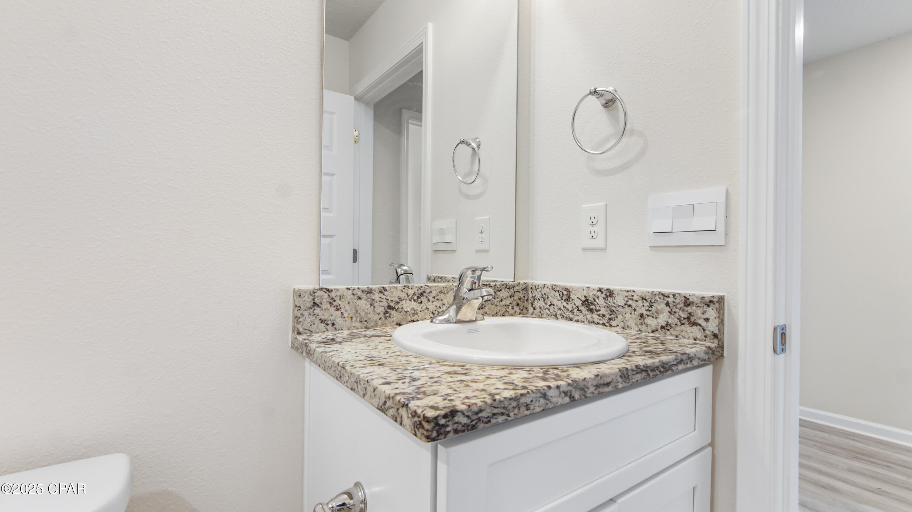 Szuj Ssorujvoql8bin48hem0by Wn Mhsd2uixttkk