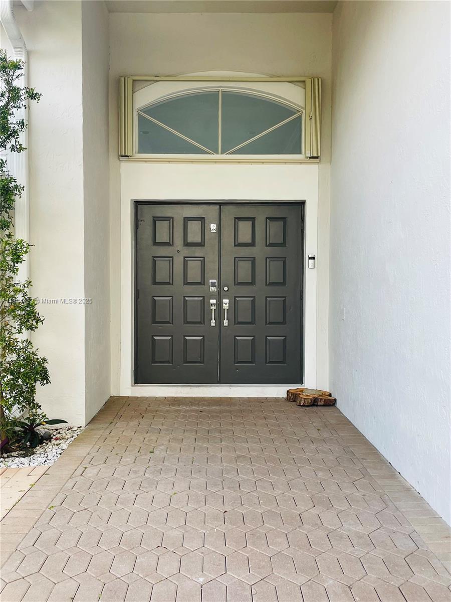 Property photo # 2