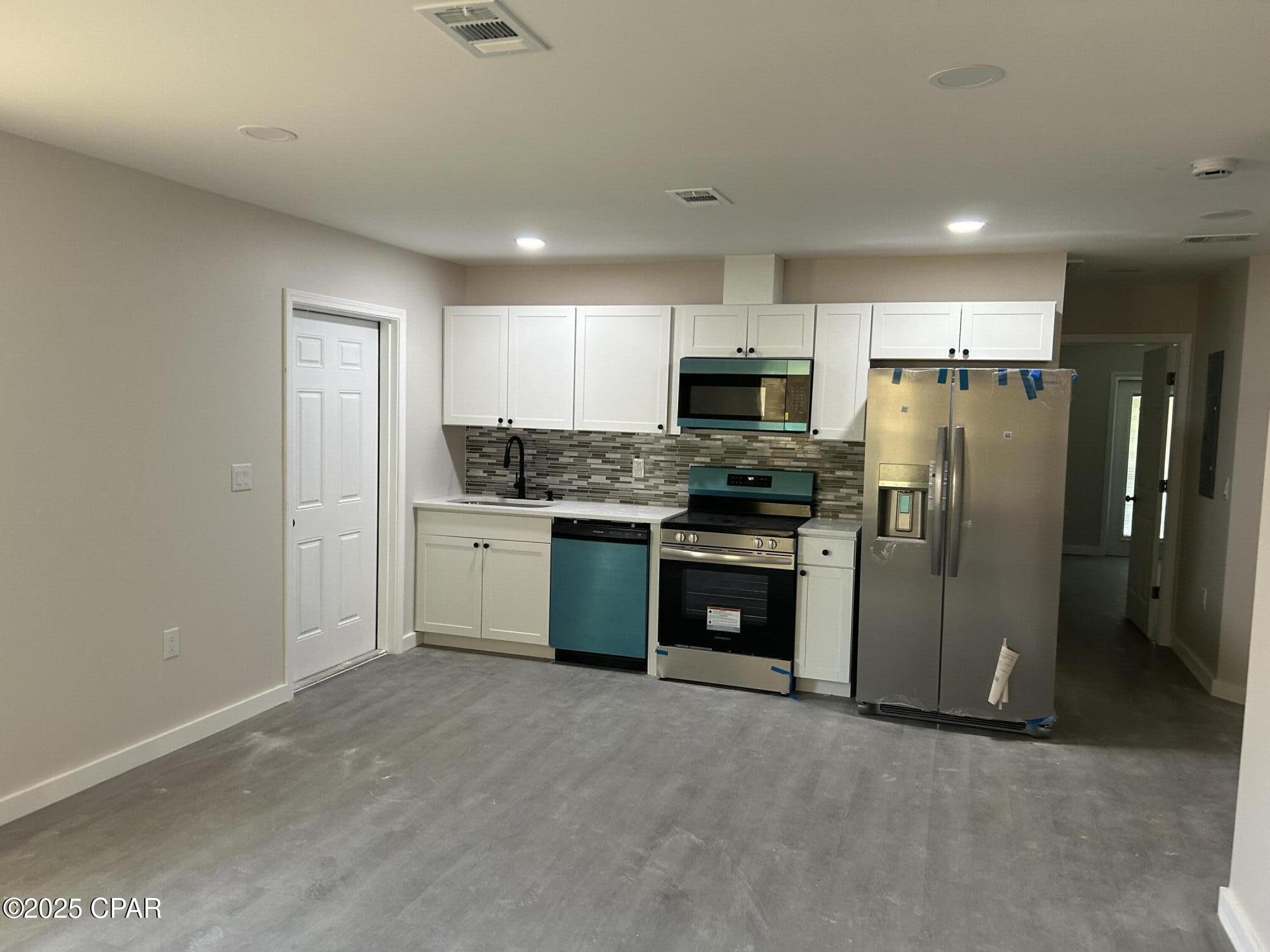 Image 2 For 711 14th Street