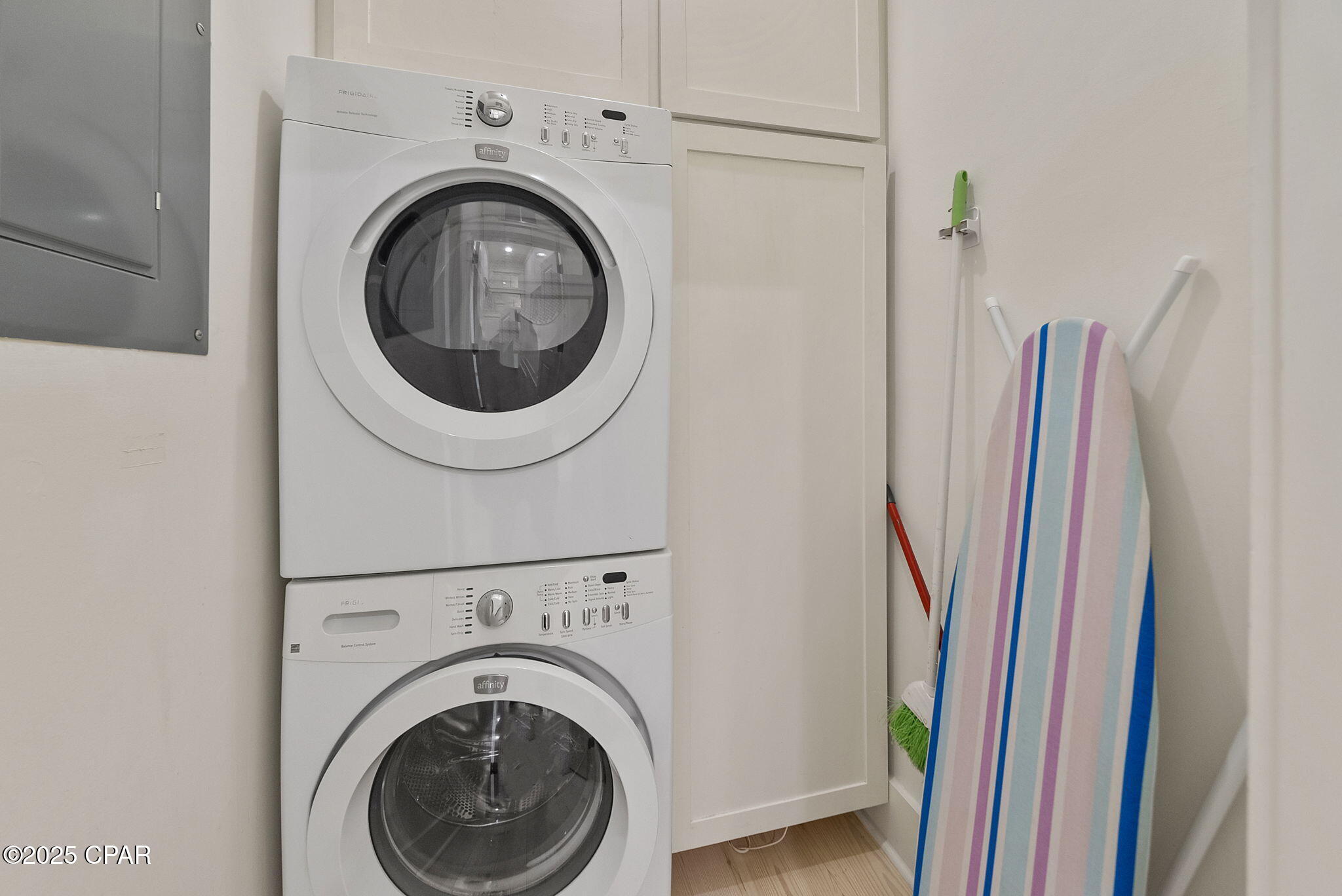 Cpzevbxxjs5w0prcxhjcol68550o1bbapnyctsfblvs