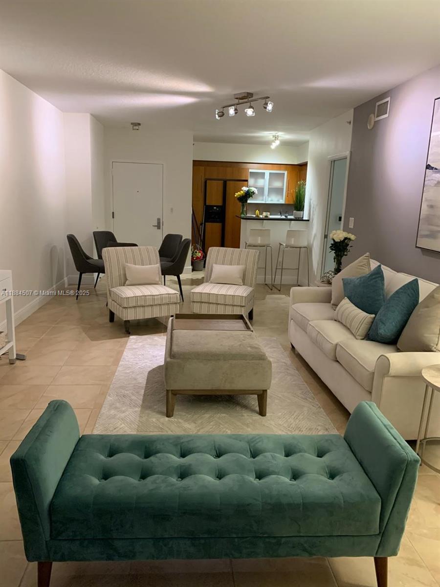 Property photo # 2