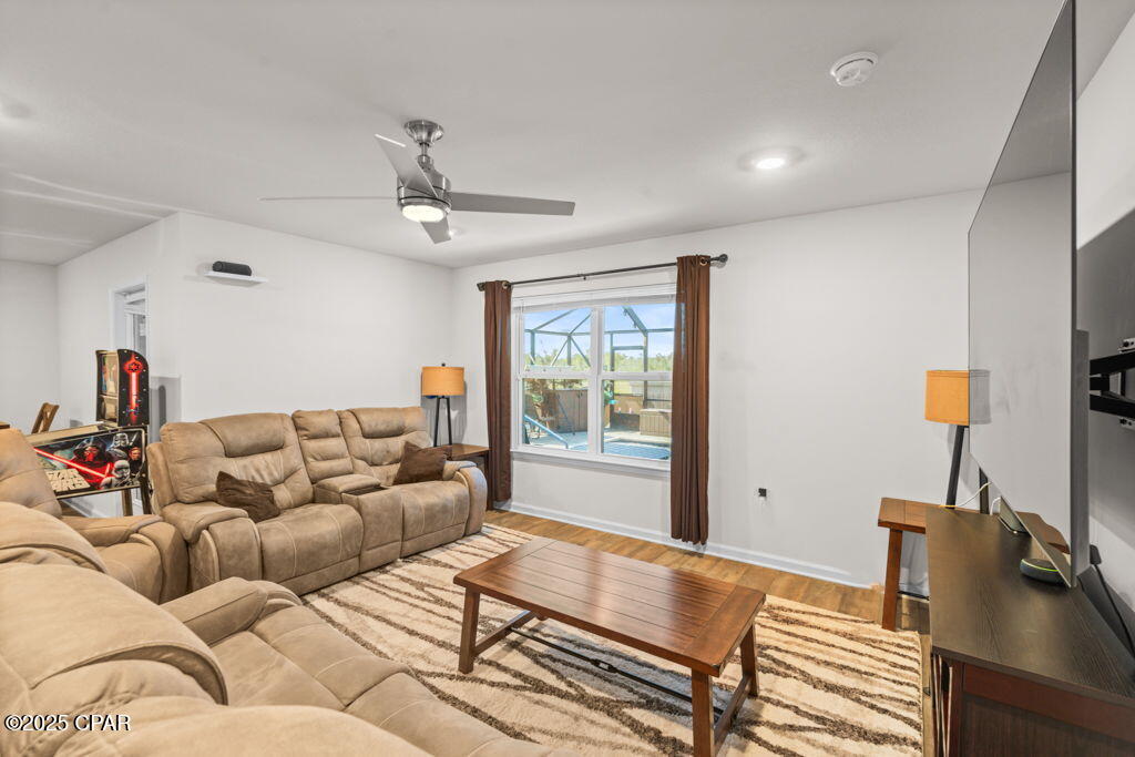 Xeqgc6mpdiza7qegvzahxsemdd6h3pqxf7pq7rtaukw