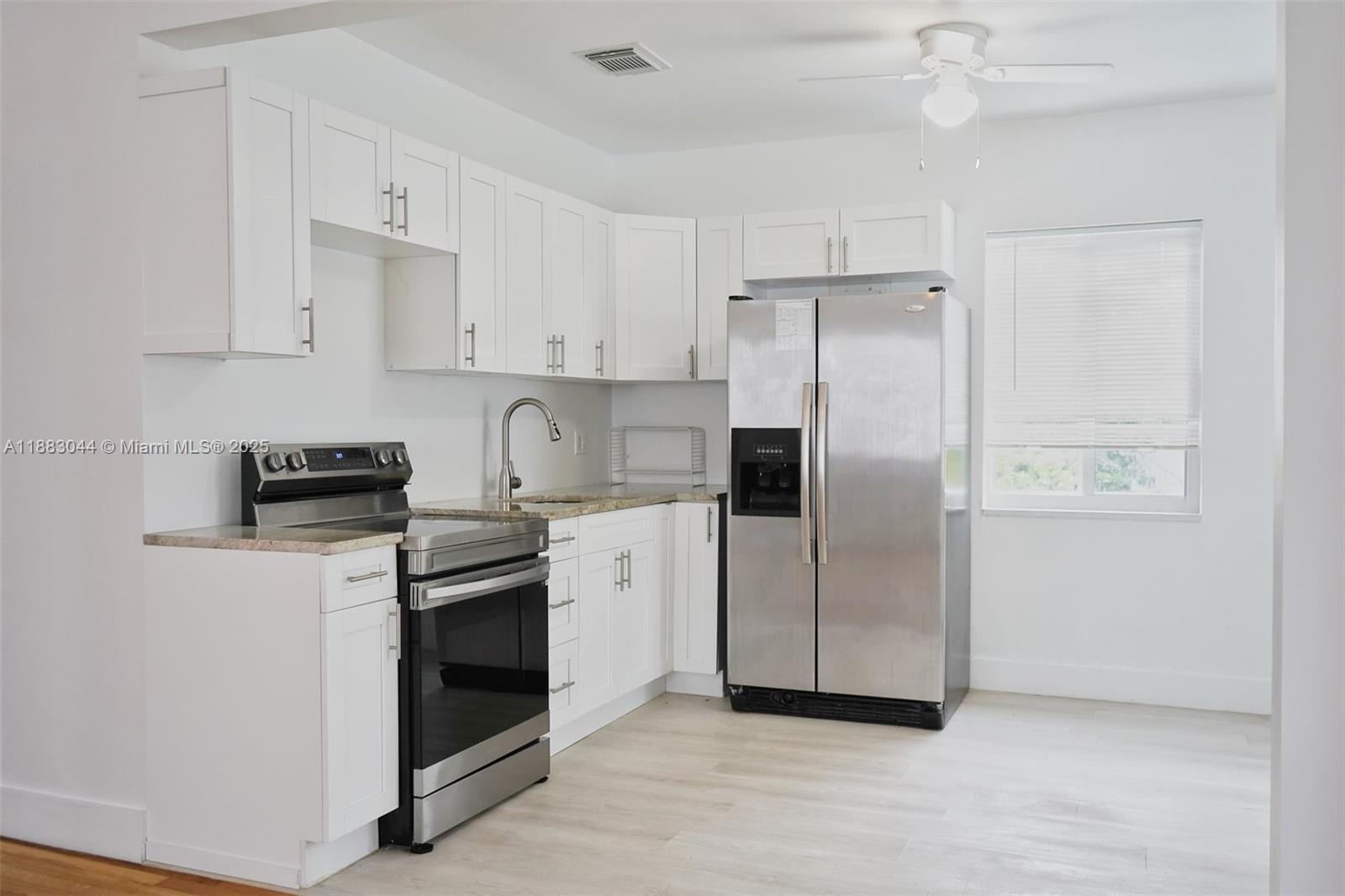 Property photo # 6