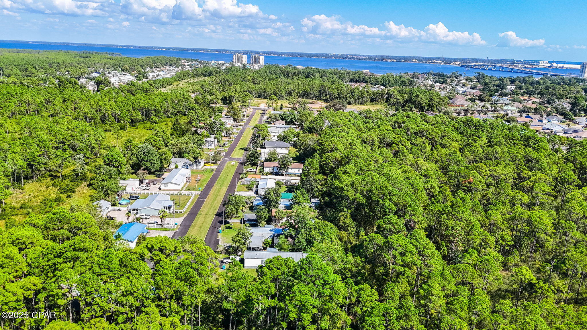 Image 6 For 7141 Beachwood Boulevard
