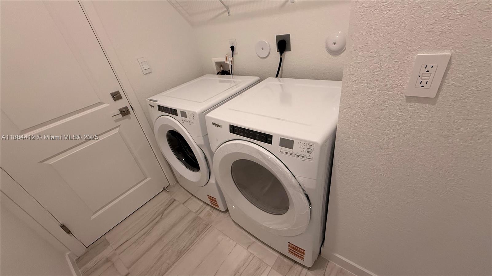 Property photo # 6