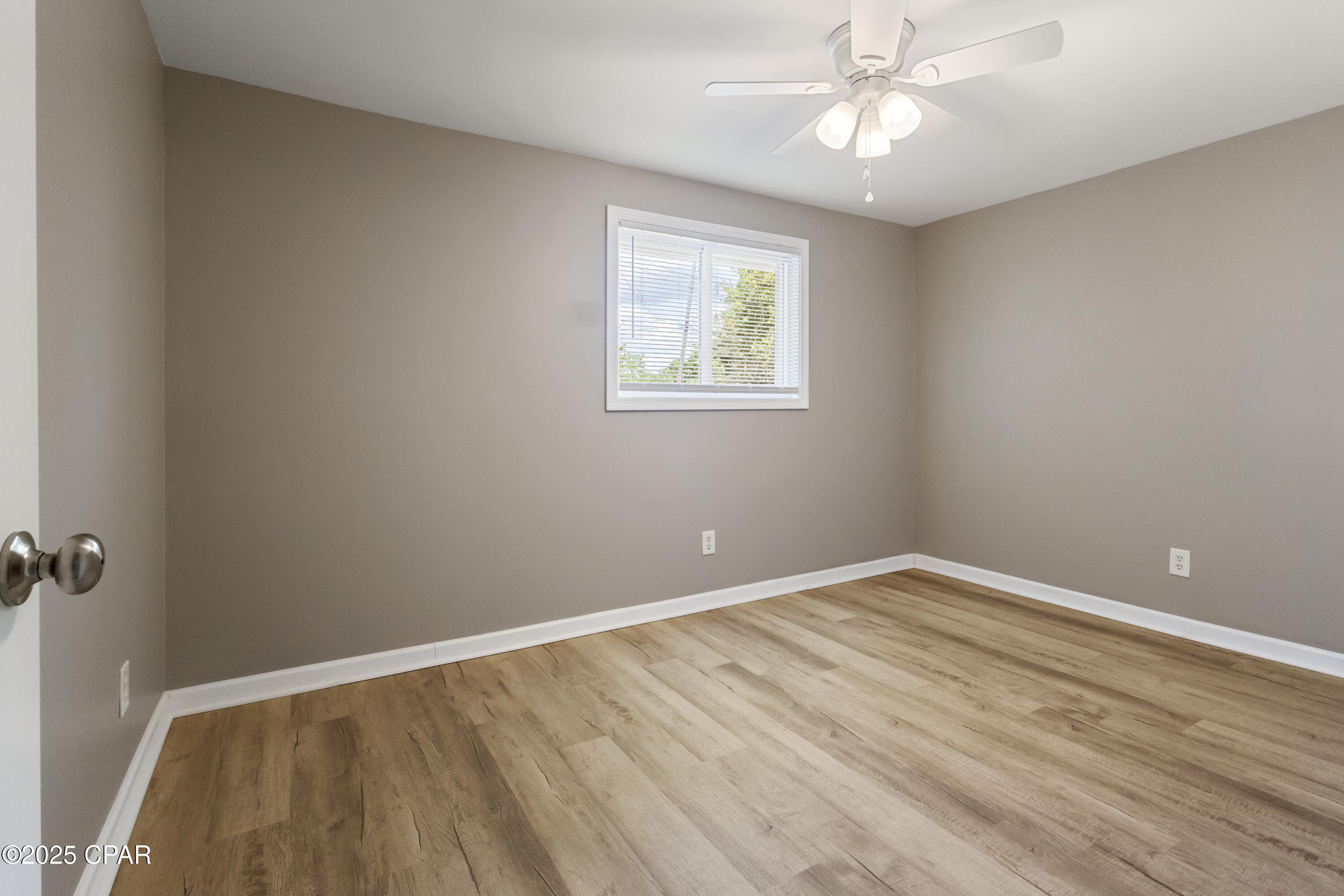 Kuj Biljtbromrscd7xjkdvr Qgmwybbcqguppyxrb4