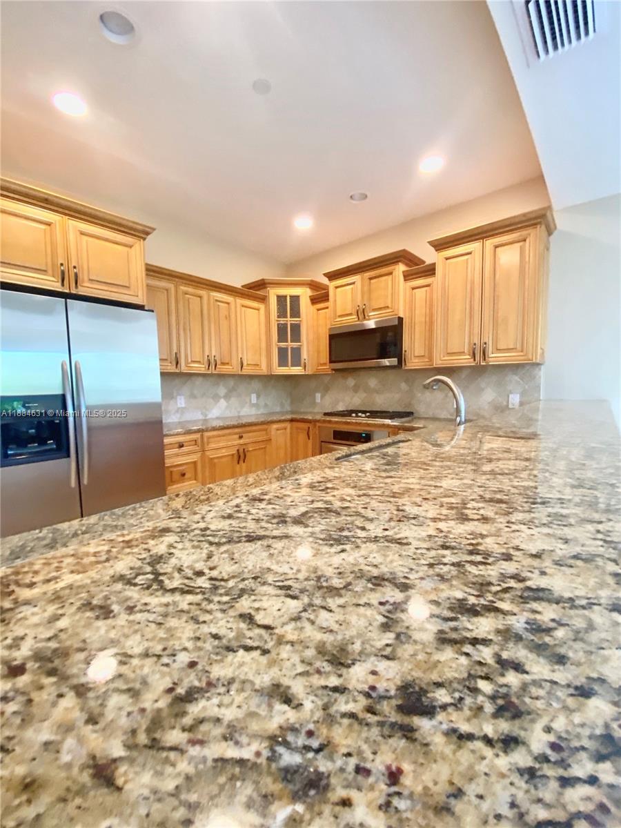 Property photo # 2