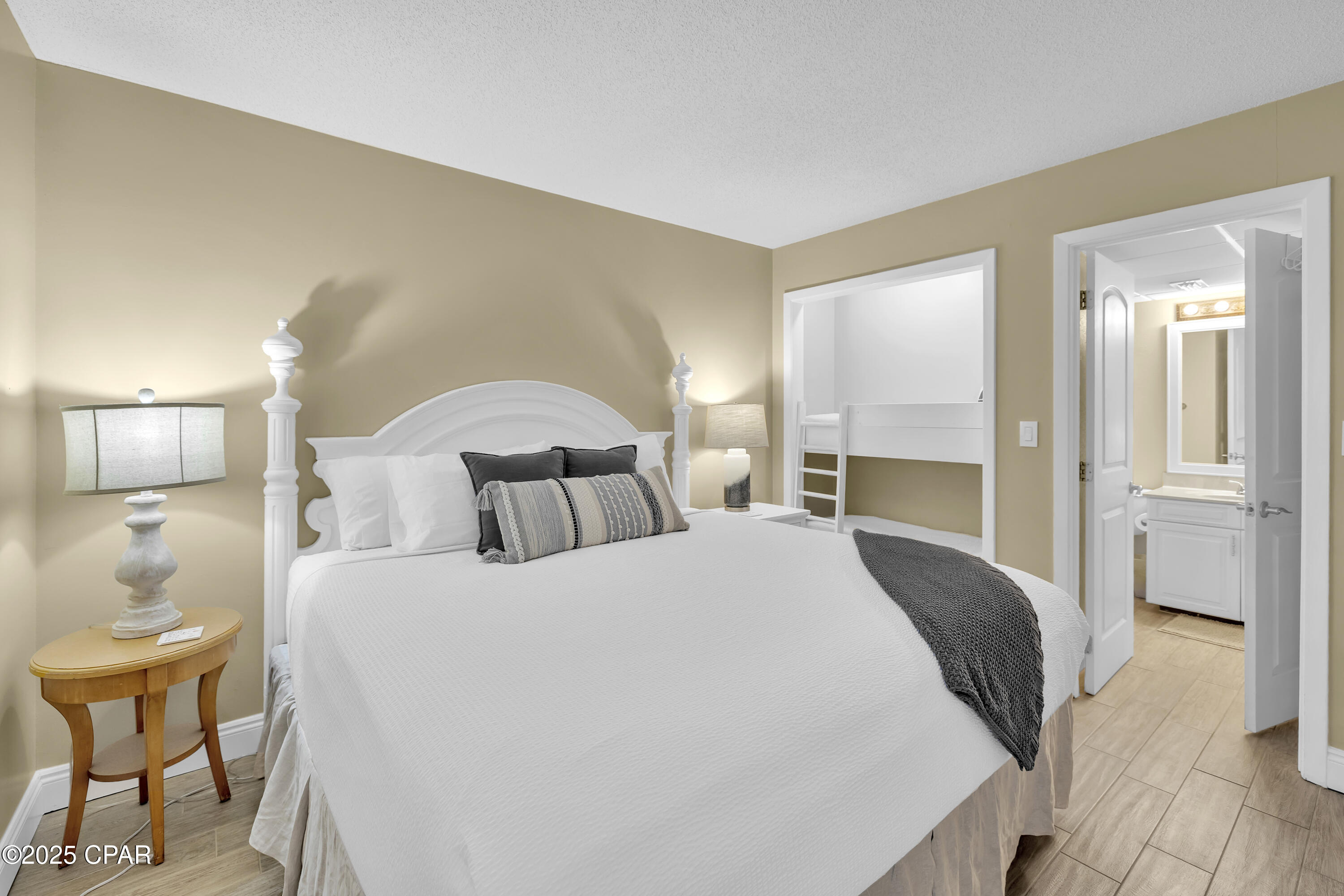 Dmw01fa5xrtzogtuf485qfrpic1qwgt_aj_aawbzewq