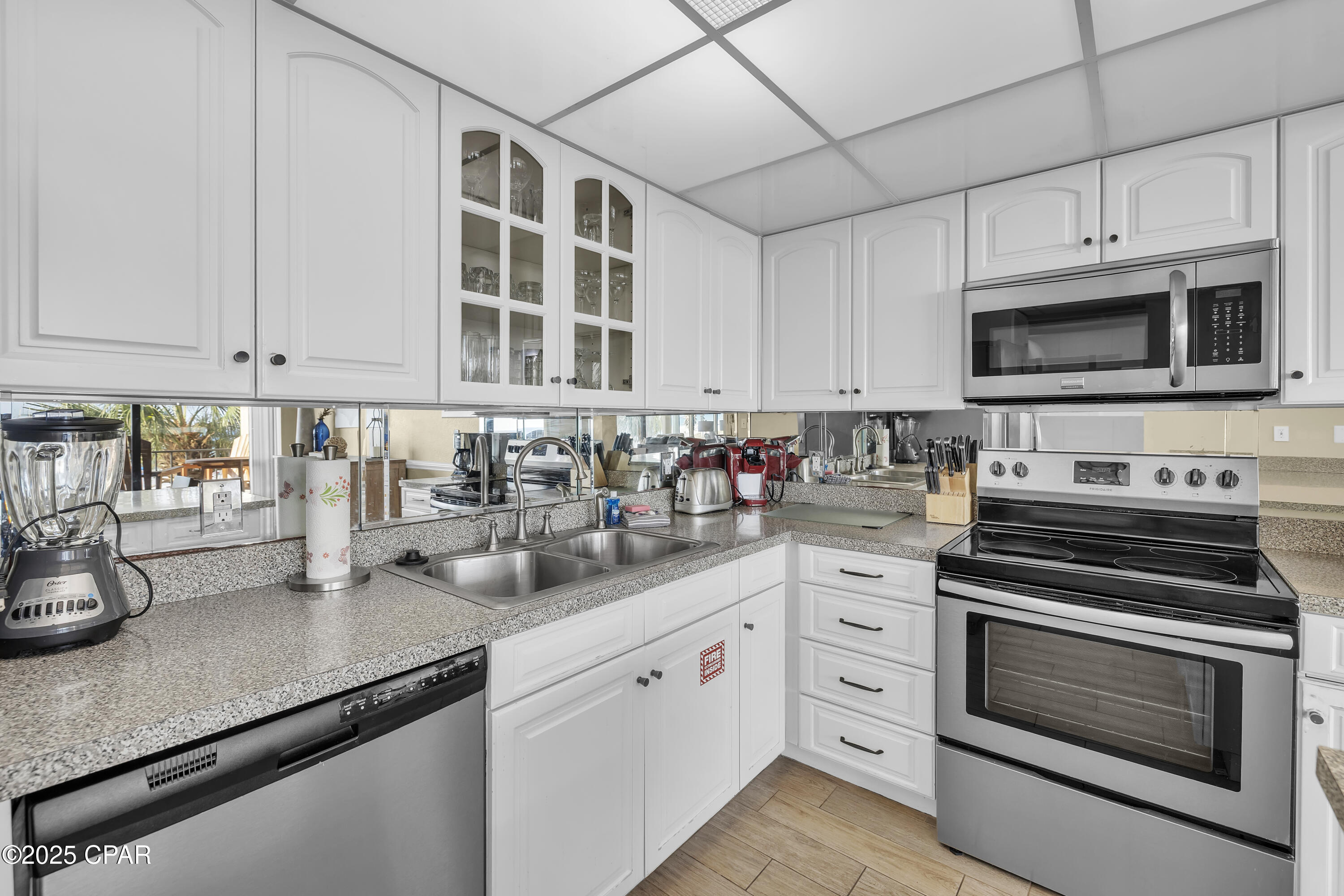 W Prrwedbbjdjaqee5z4jsaxobsgn2mfeq4pm3odfik