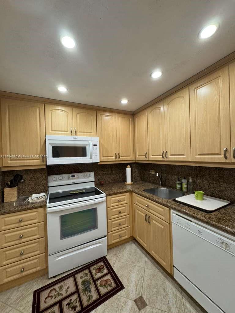 Property photo # 6