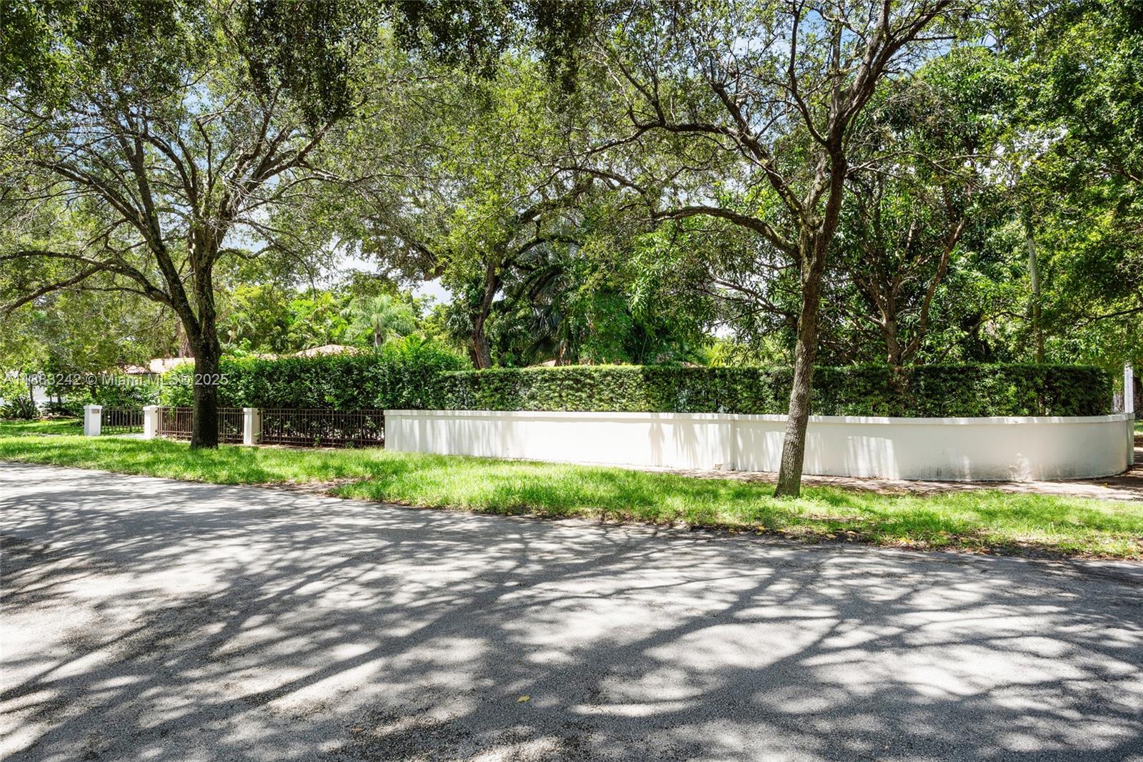 Property photo # 9