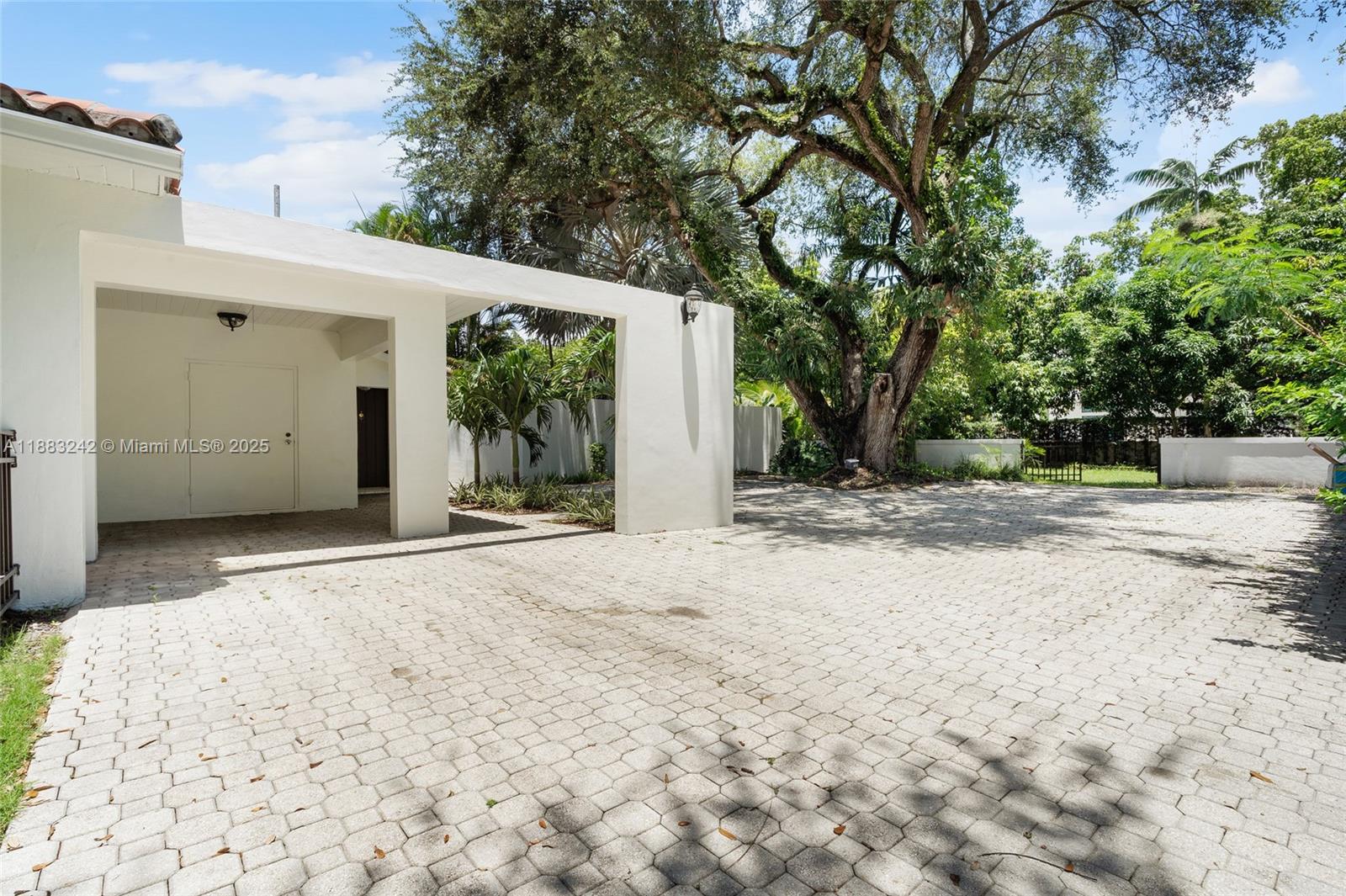 Property photo # 8