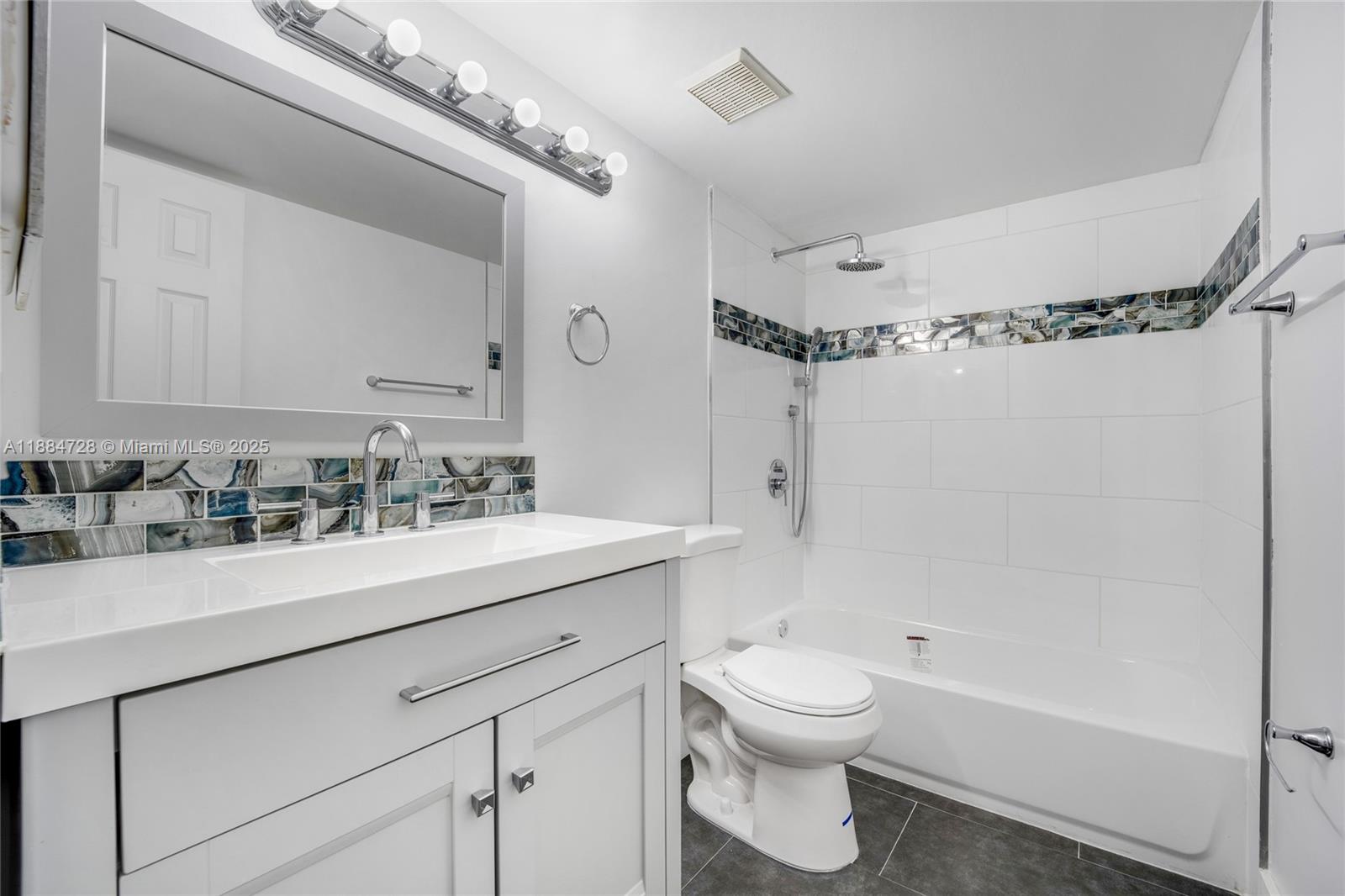 Property photo # 9