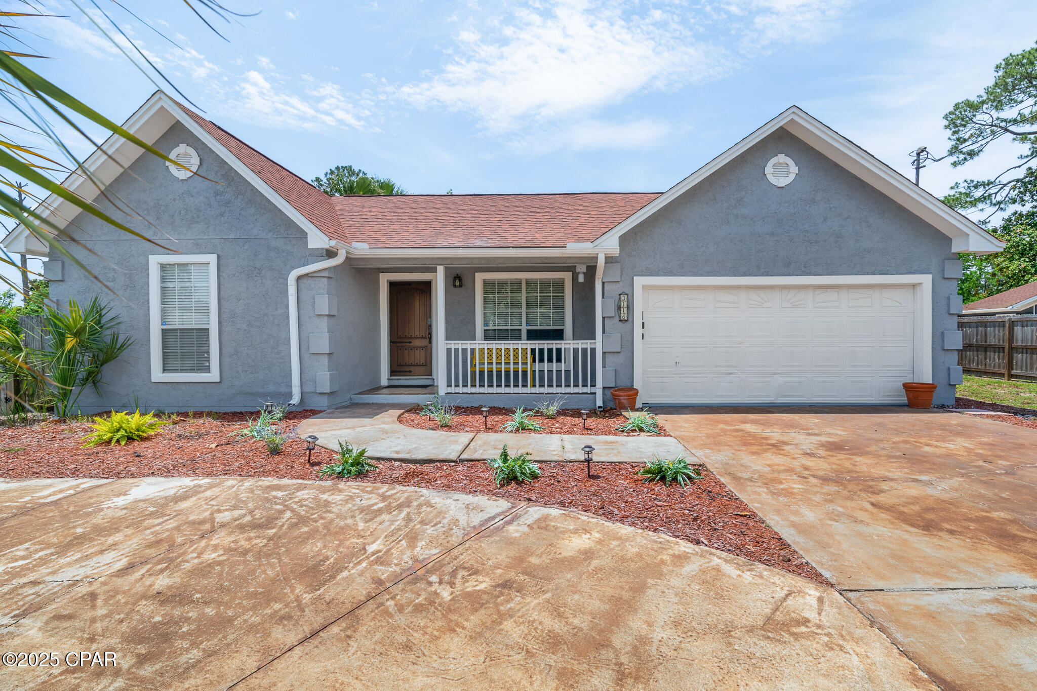 Yva9qtliht06d2nd_b_62nkzlpmy4q9vv_h6owpxbai