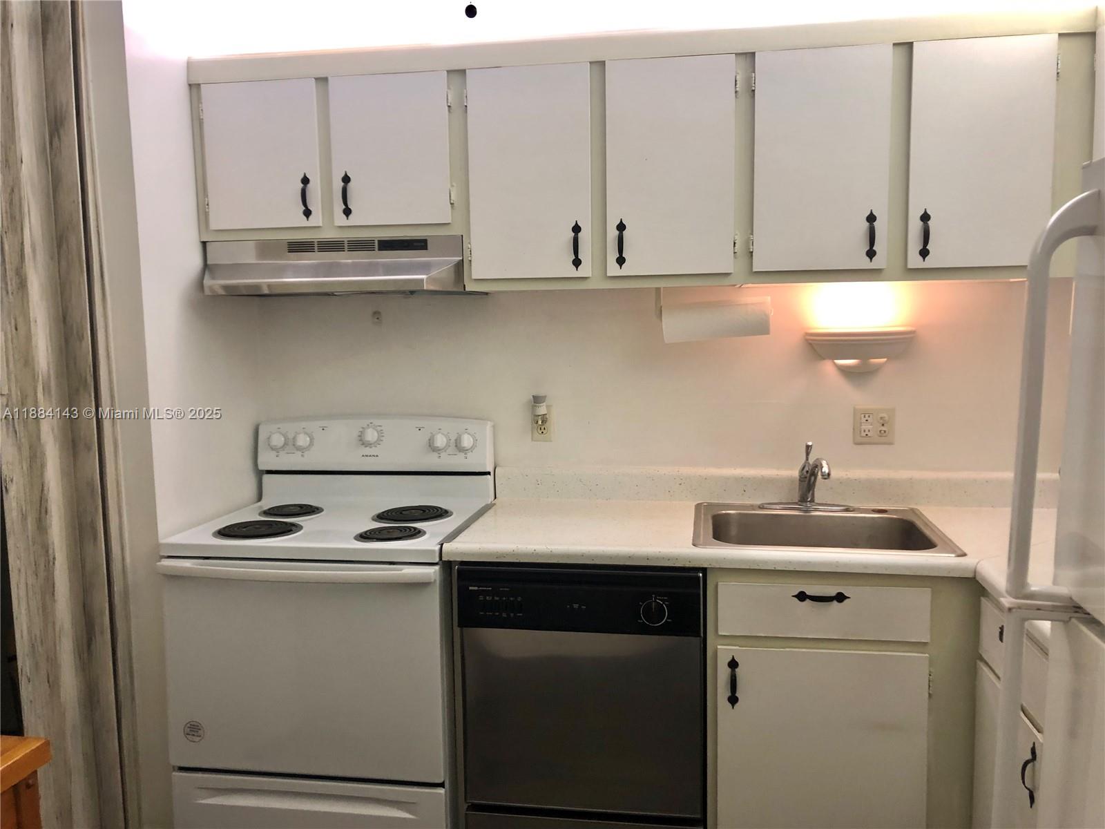 Property photo # 6