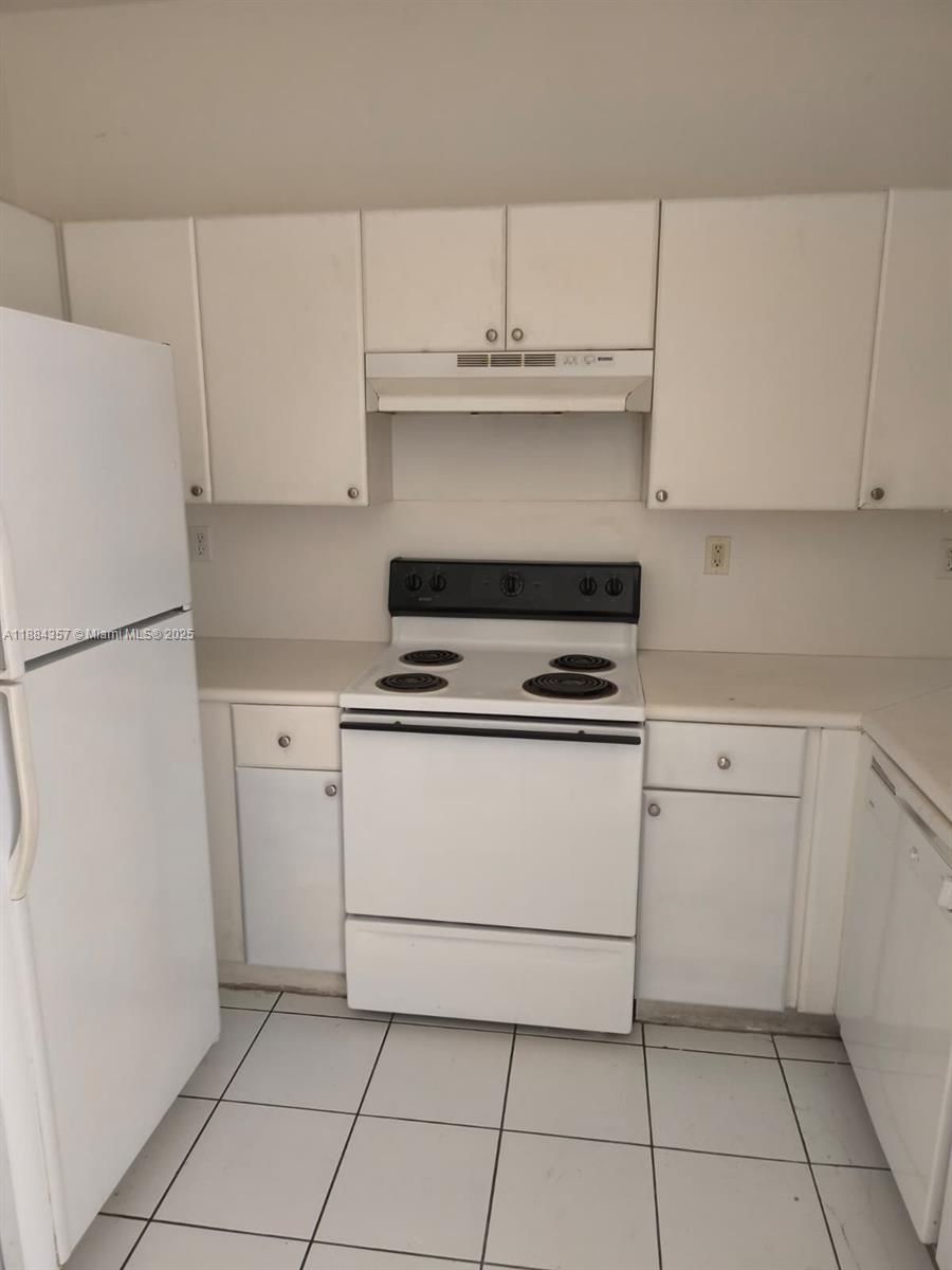 Property photo # 8