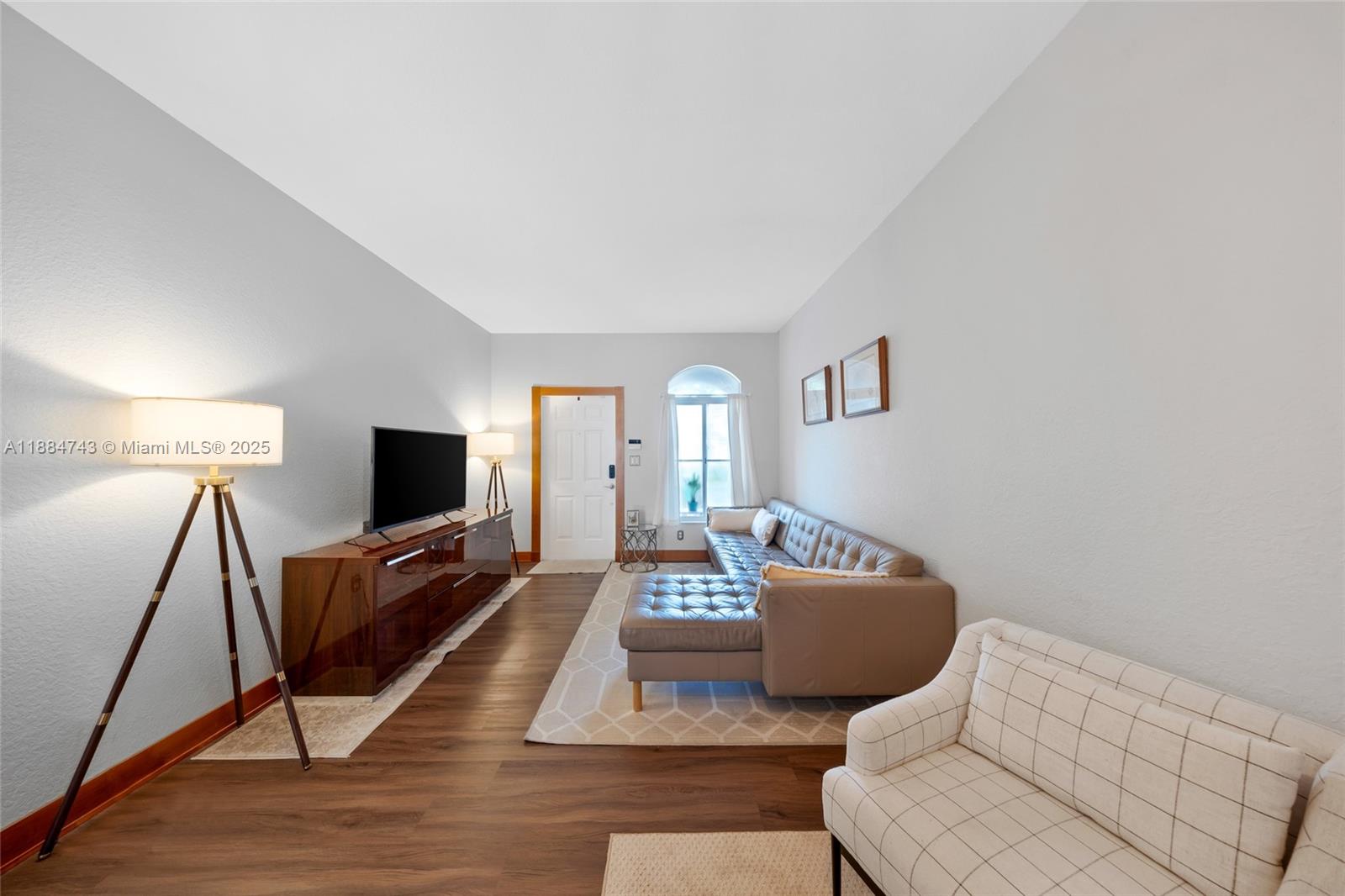 Property photo # 7