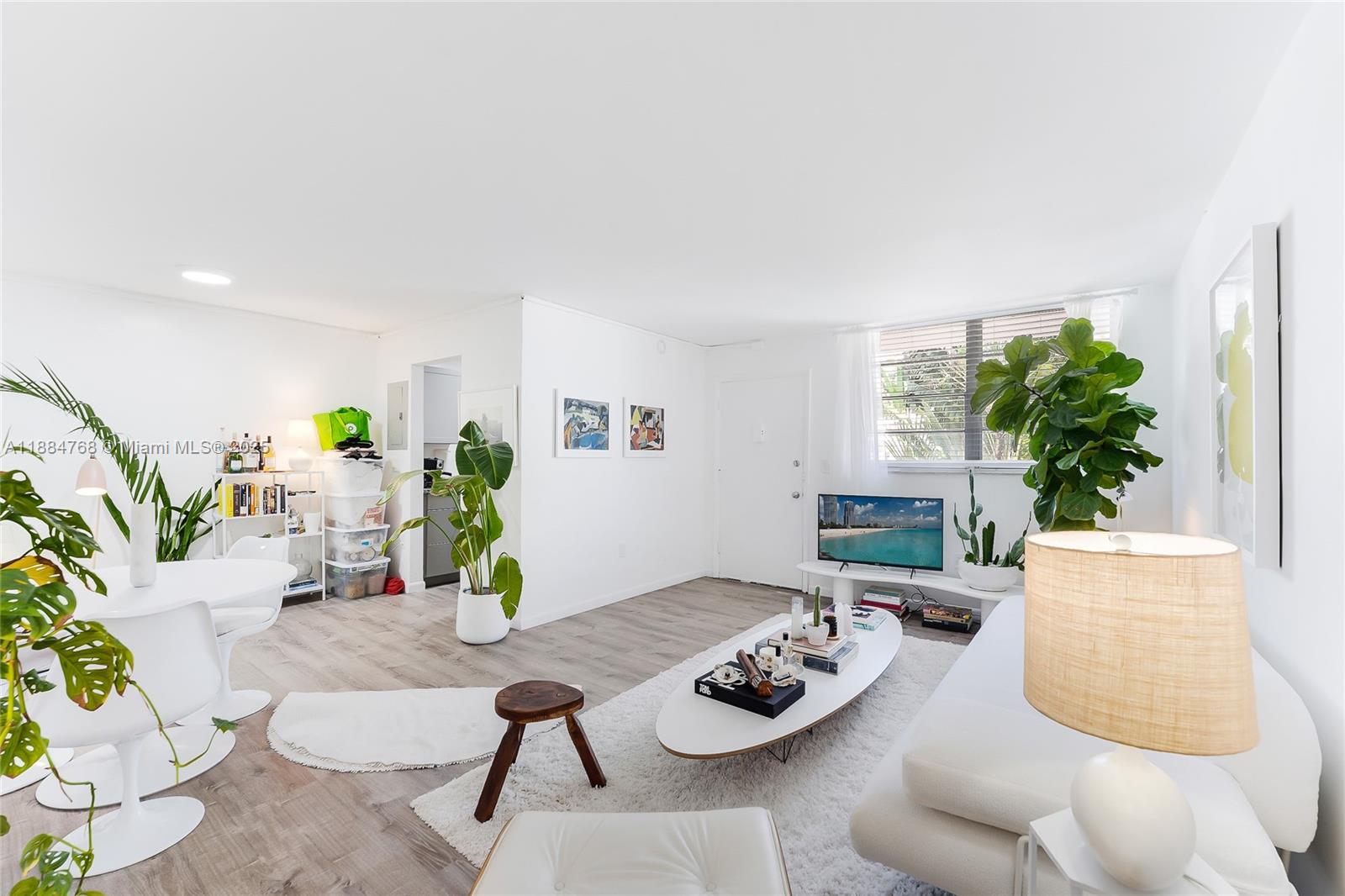 Property photo # 0