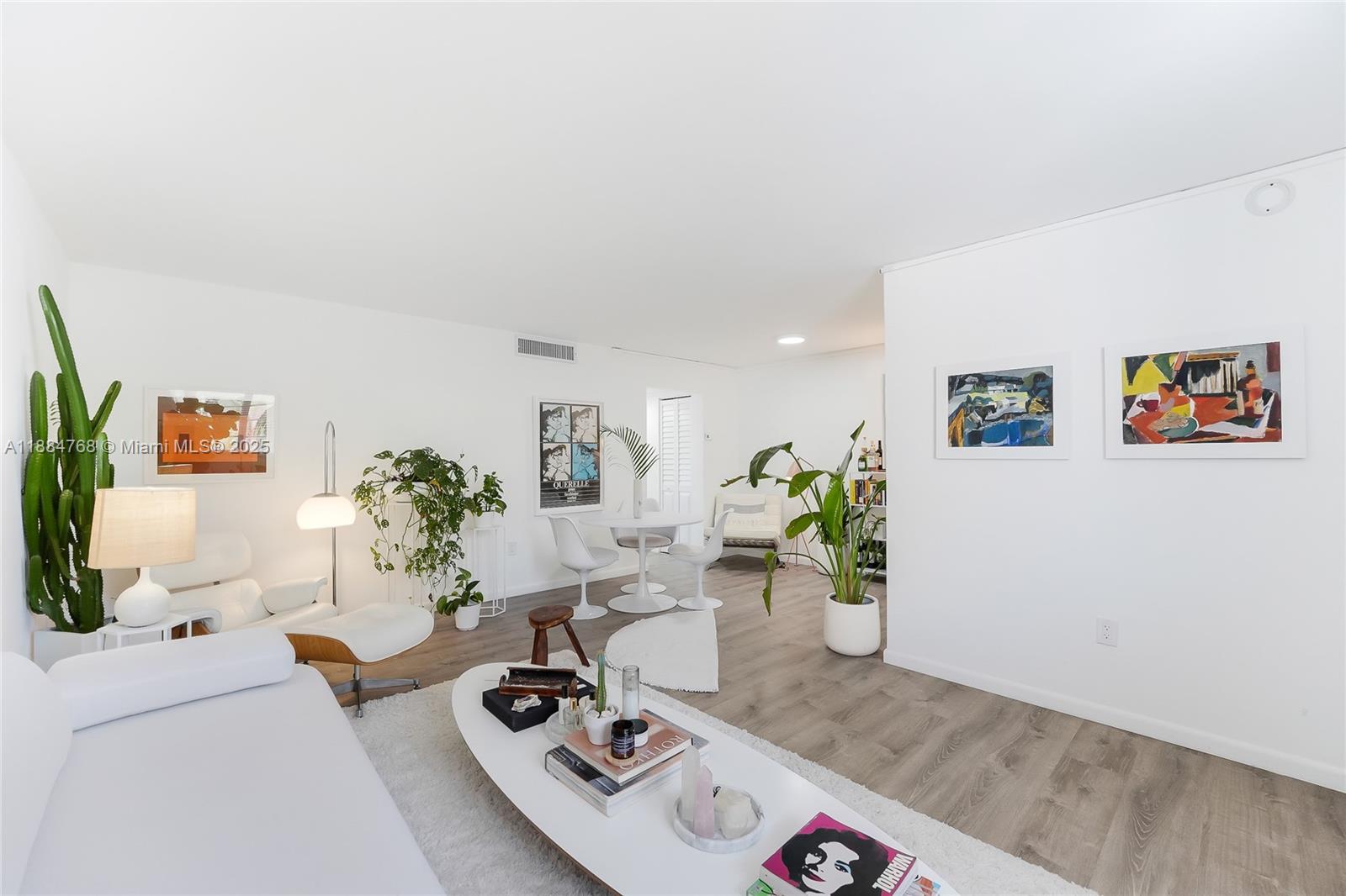 Property photo # 4