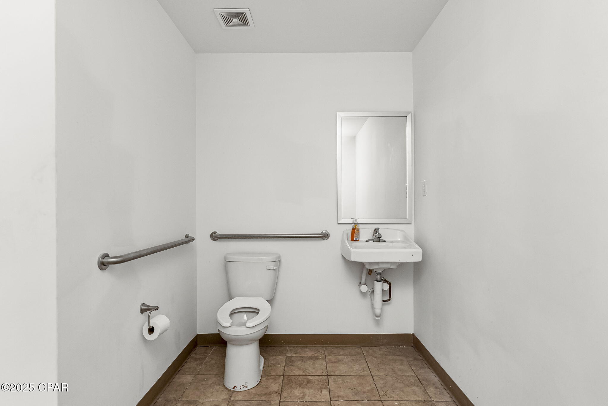 Image 22 For 602 Harrison Avenue B